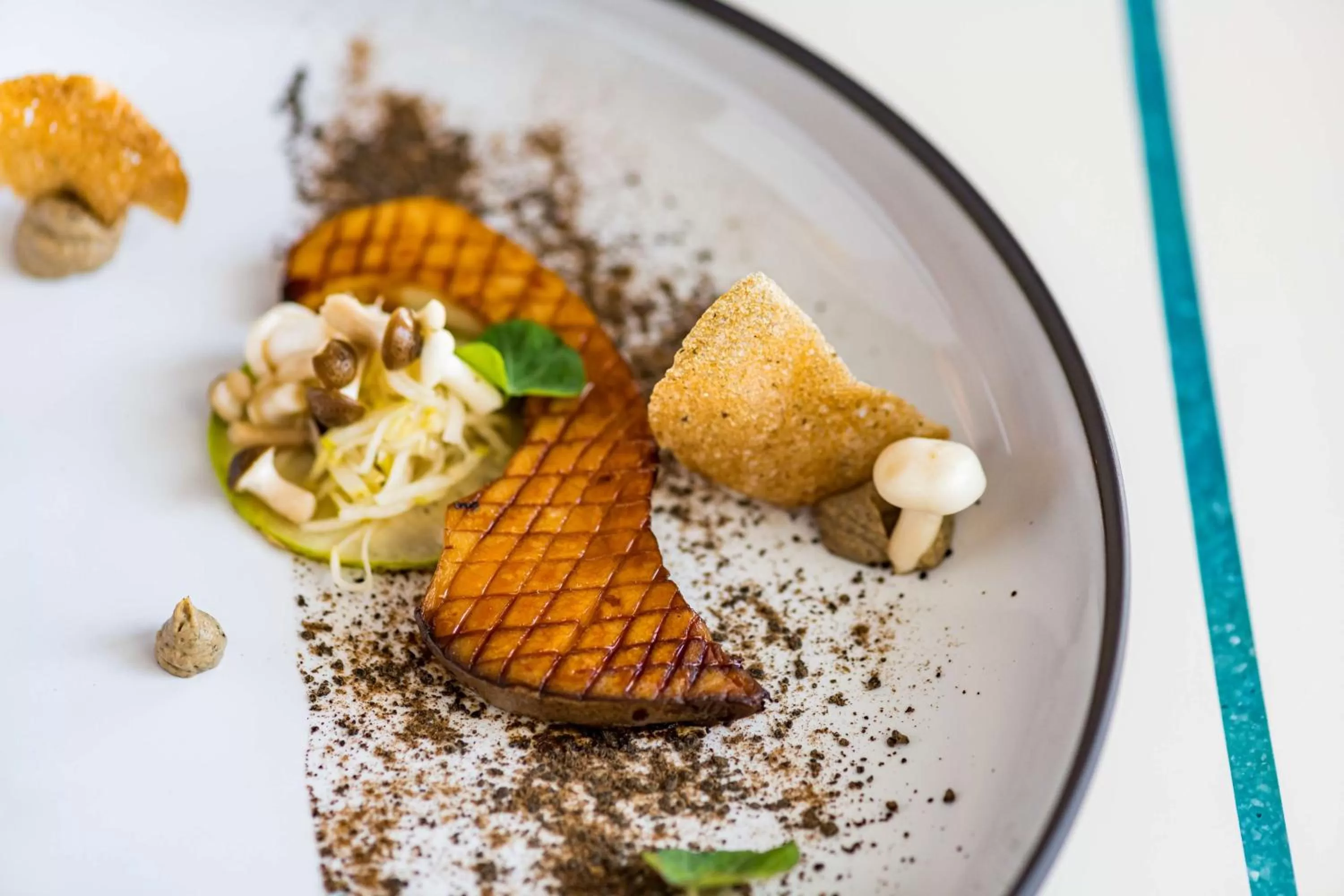 Restaurant/places to eat in Radisson Collection Hotel, Waterfront Cape Town