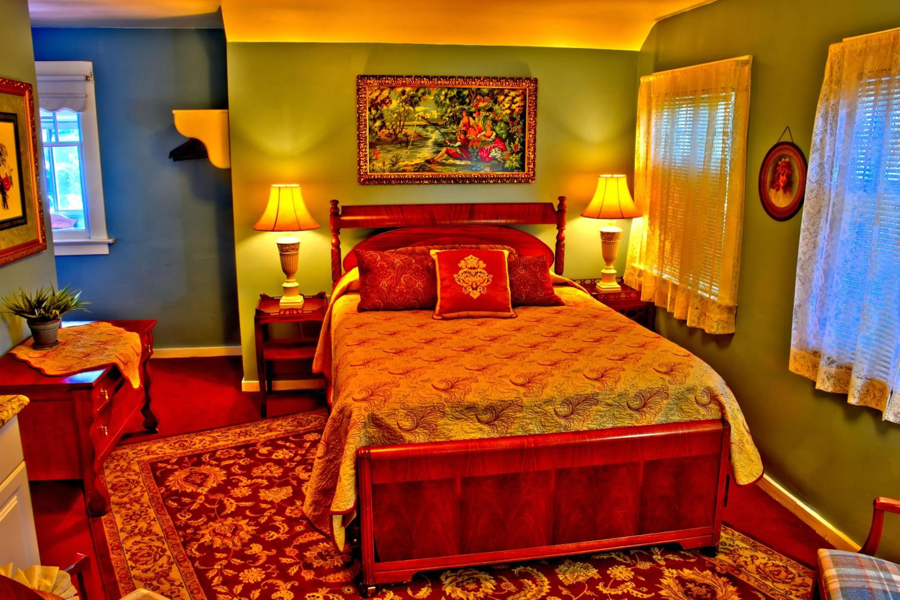 Bedroom in Bard's Inn