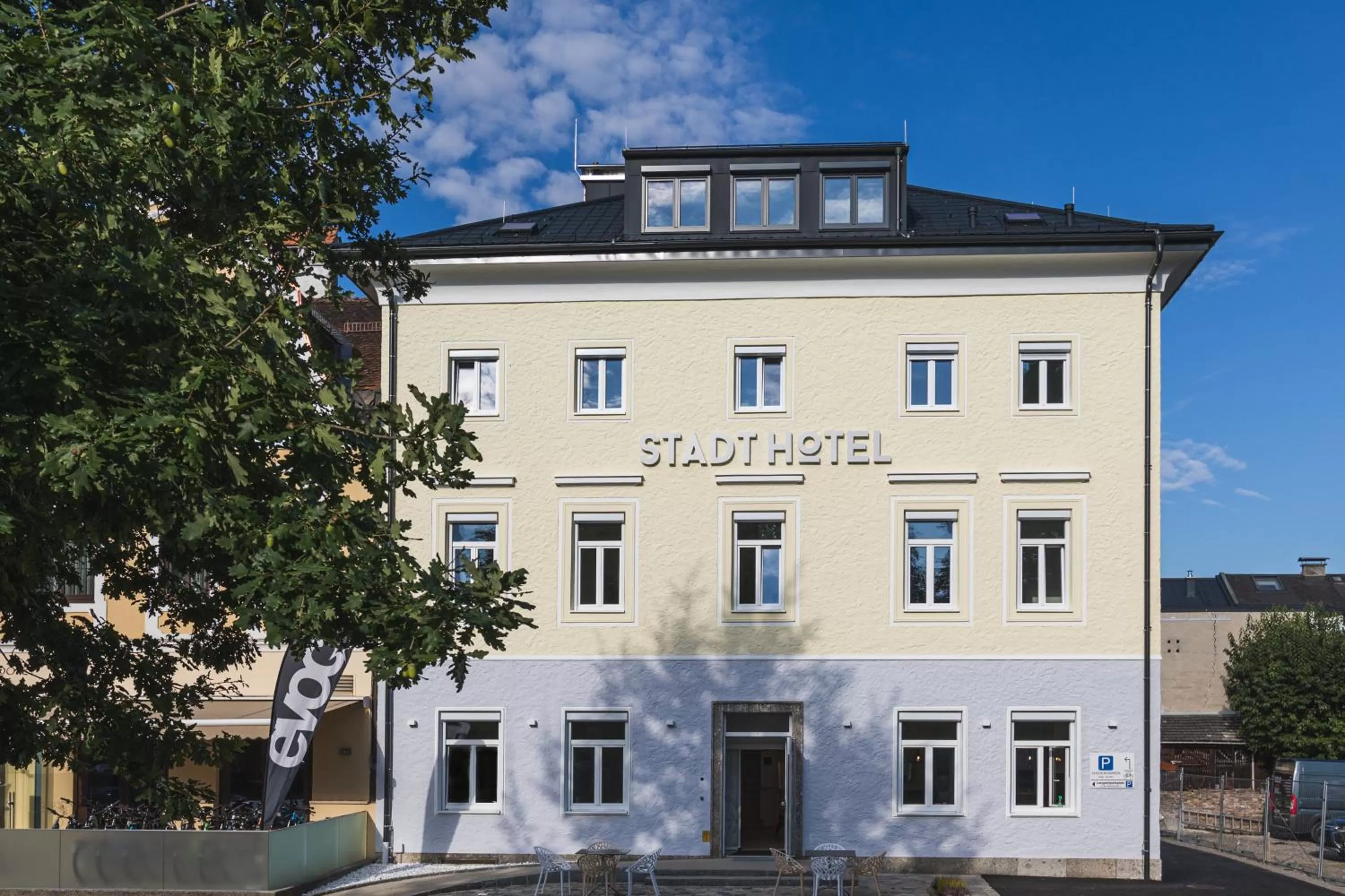 Property building in Stadthotel Oberndorf