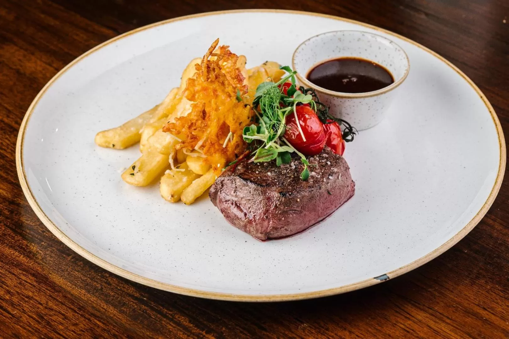 Restaurant/places to eat in Penzion Drak