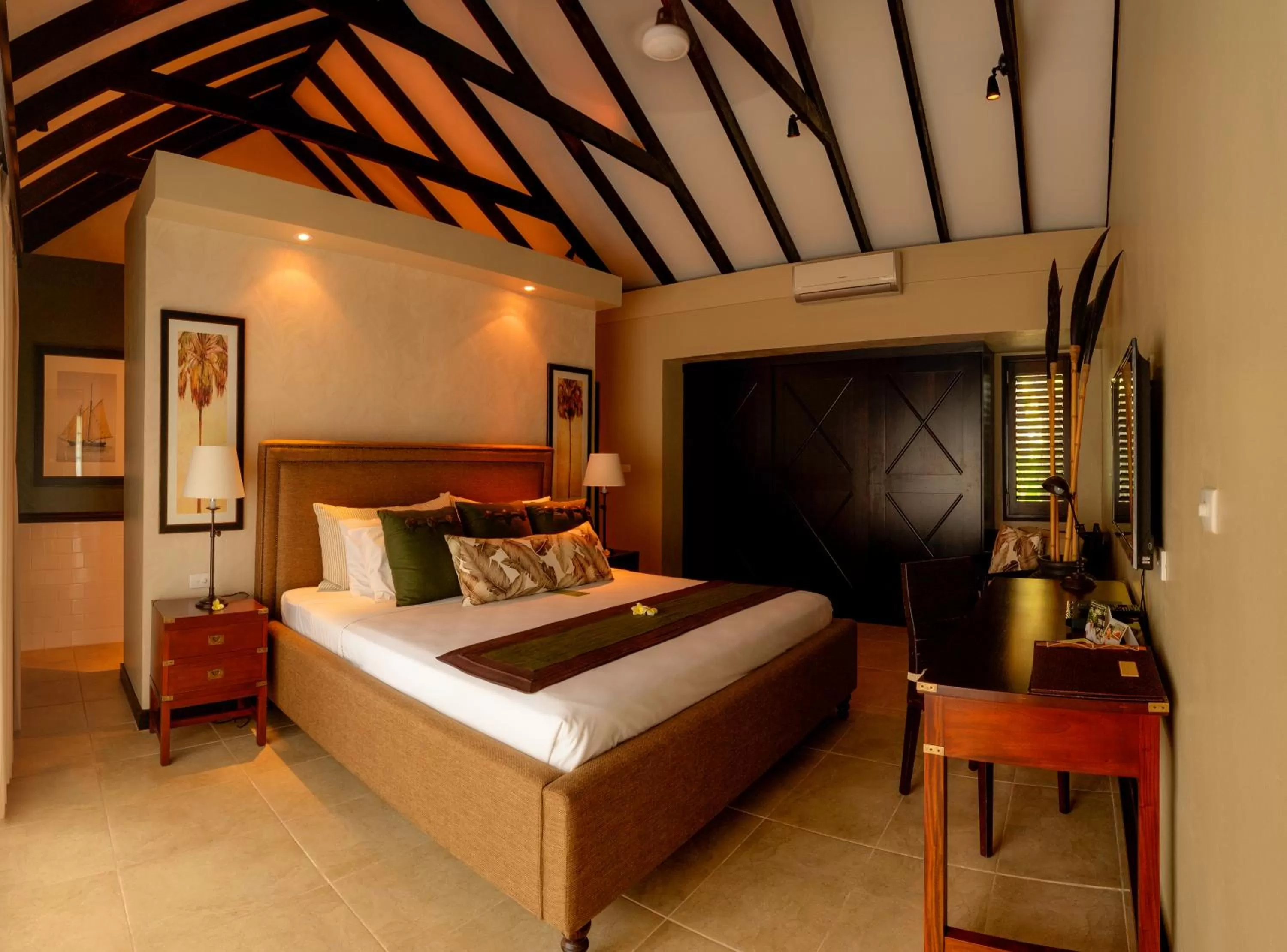 Bedroom, Bed in Warwick Le Lagon Resort & Spa, Vanuatu