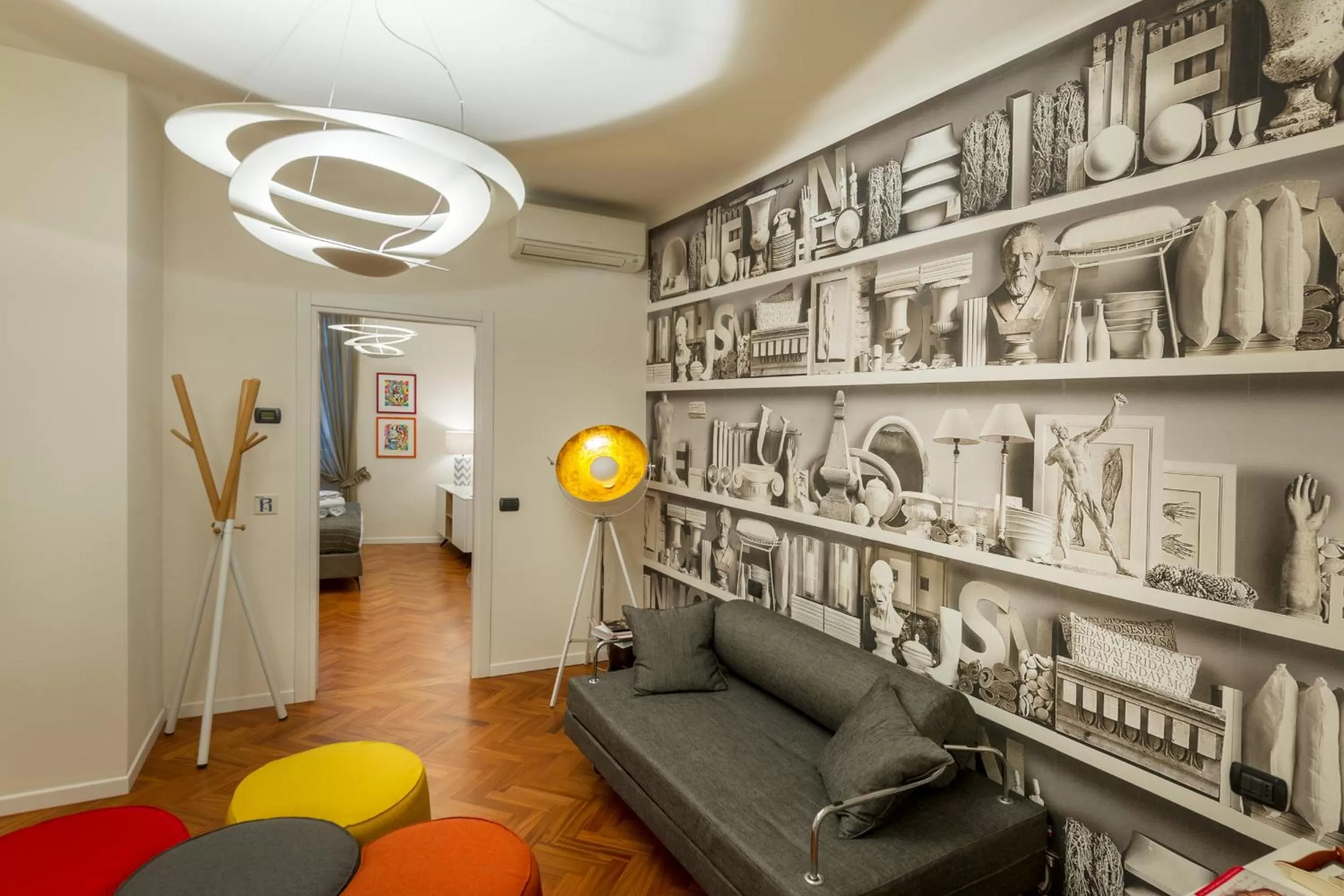 Communal lounge/ TV room in Moscova Luxury B&B