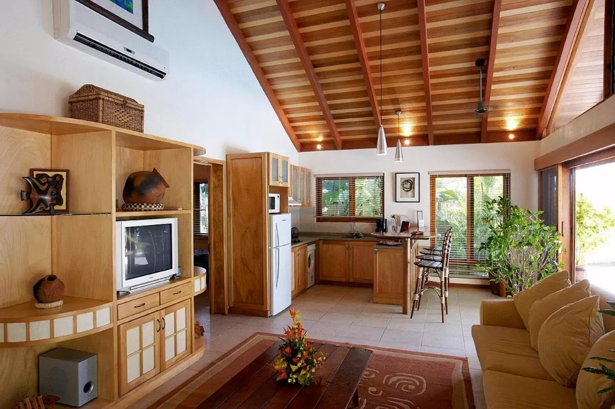 TV and multimedia in First Landing Beach Resort & Villas