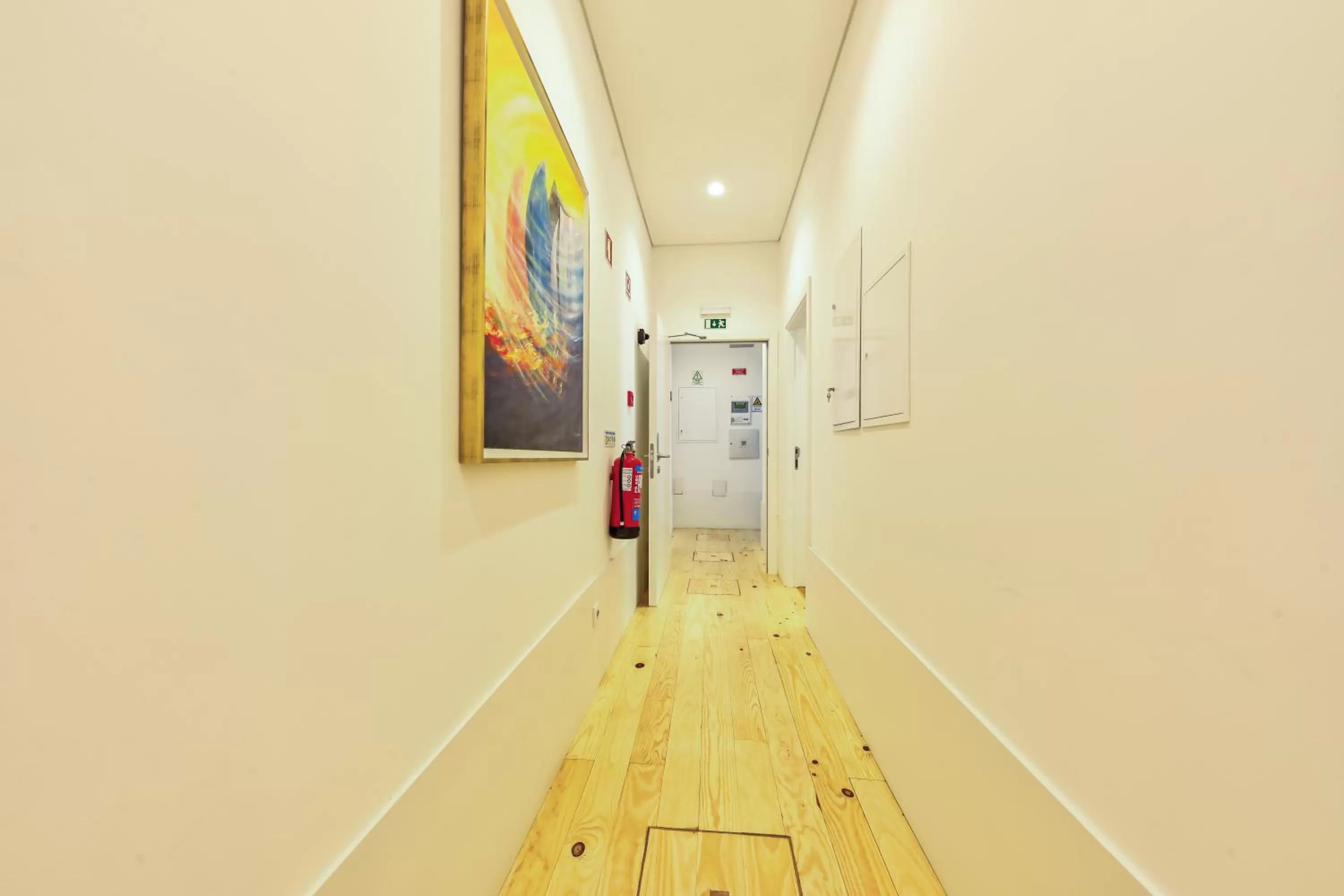 Property building in Avenue Garden