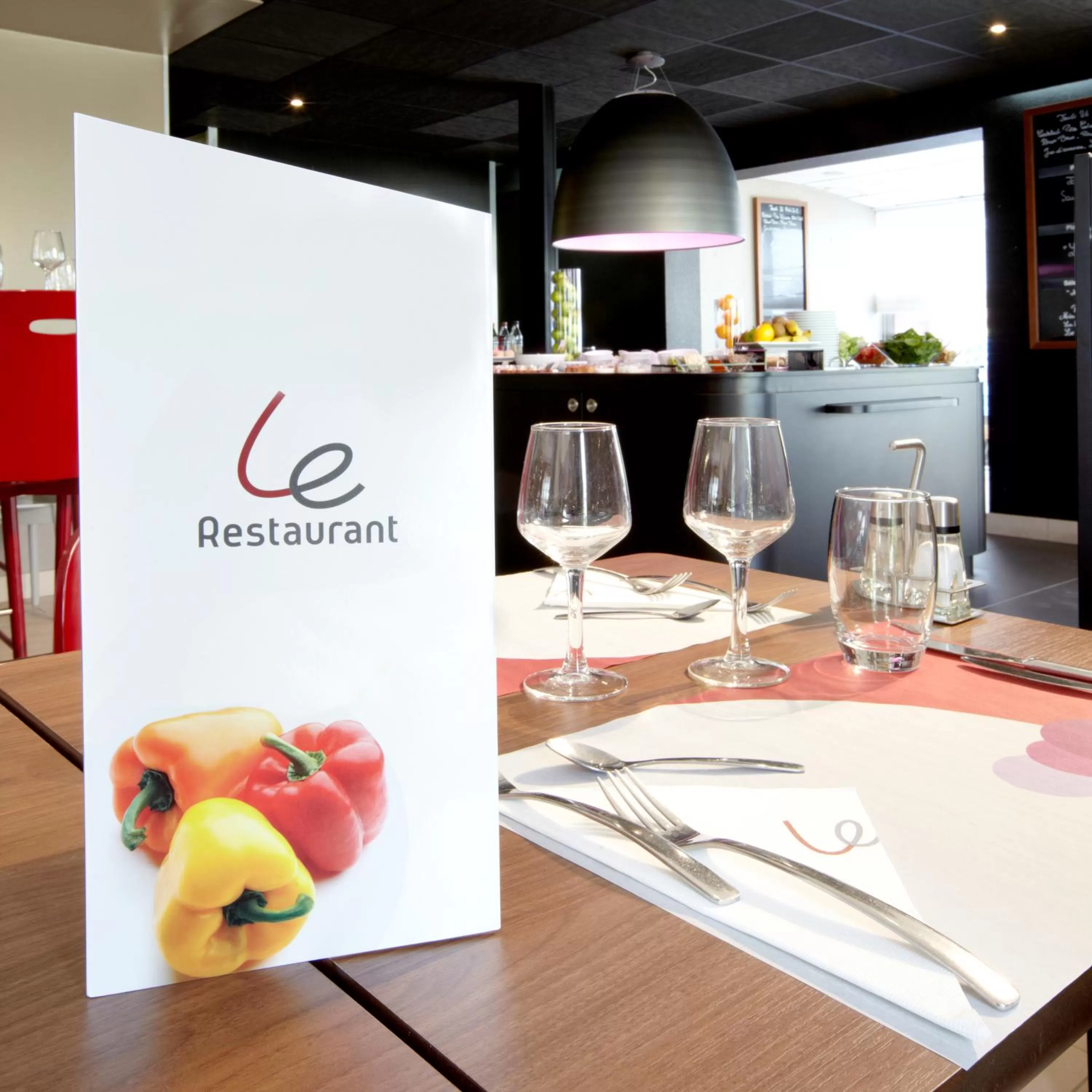 Restaurant/places to eat in Campanile Lille Sud - CHR