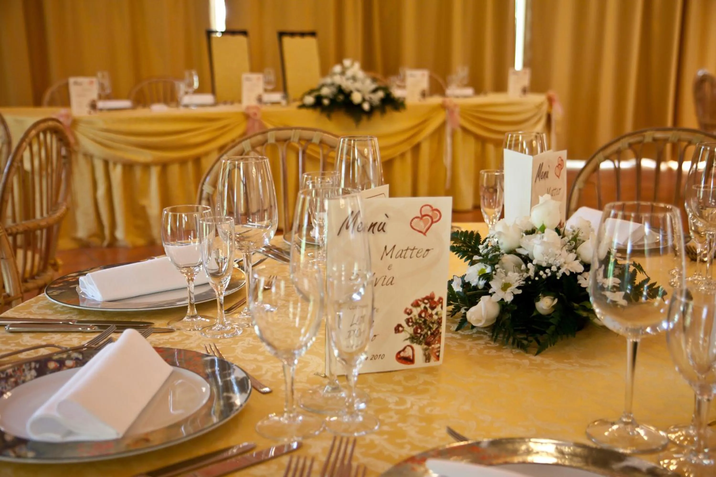 Restaurant/places to eat in Relais Leon d'Oro