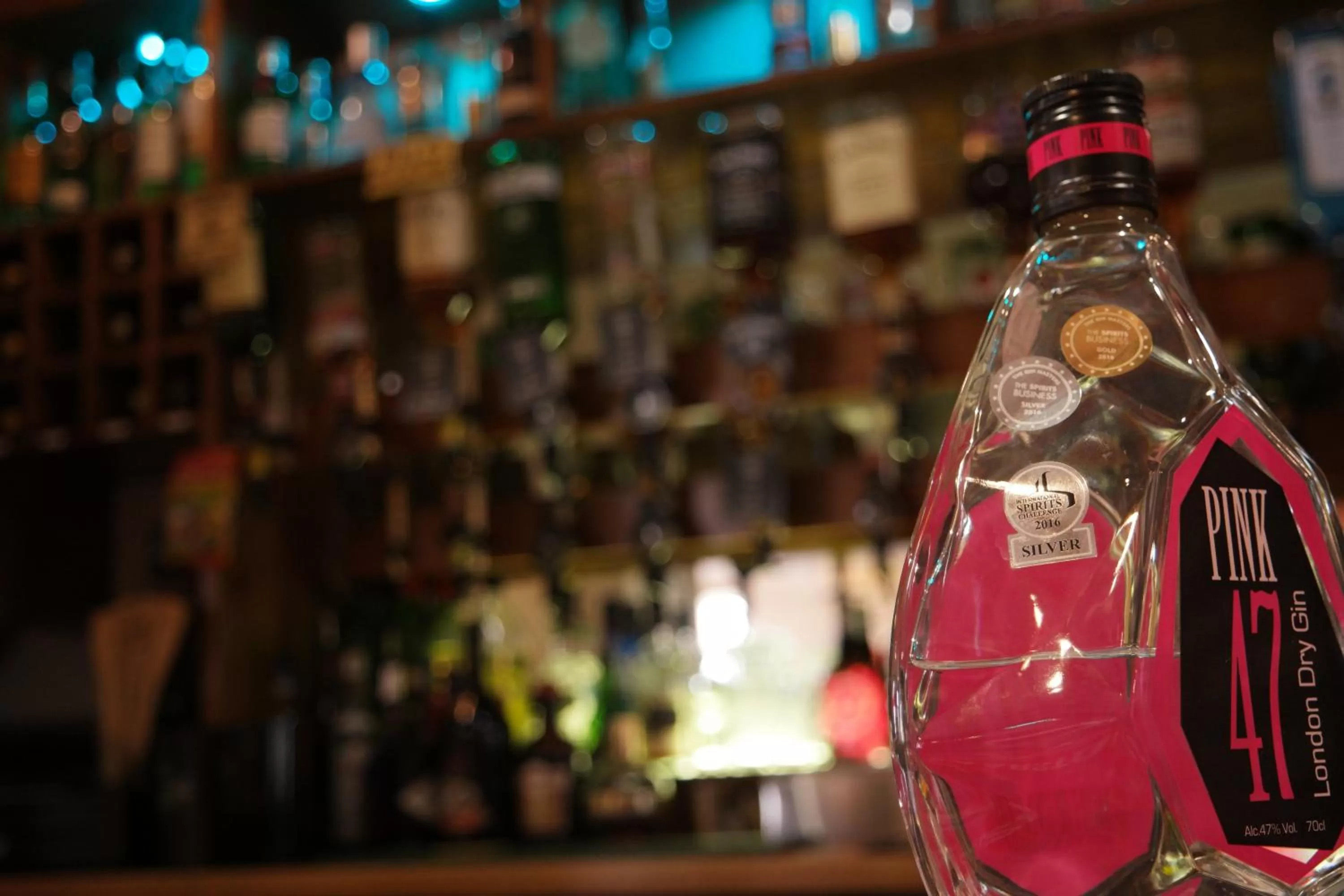 Alcoholic drinks in The White House Hotel