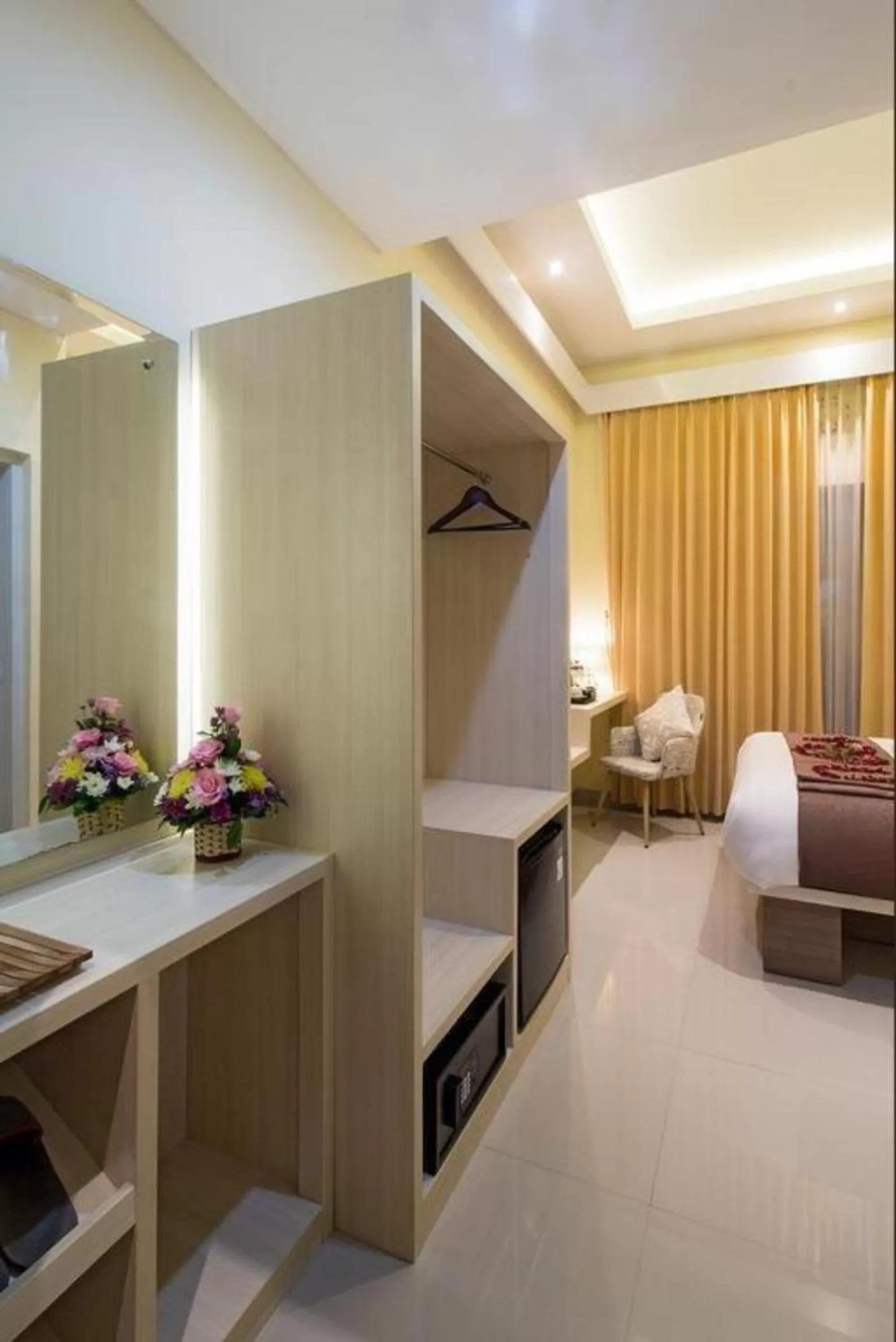 Photo of the whole room, Bed in The Xotic Jimbaran Bali