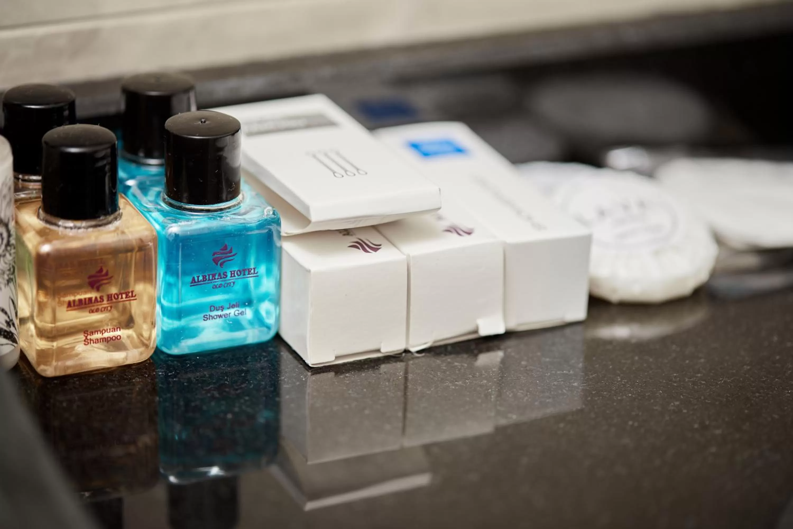 Bathroom in Albinas Hotel Old City