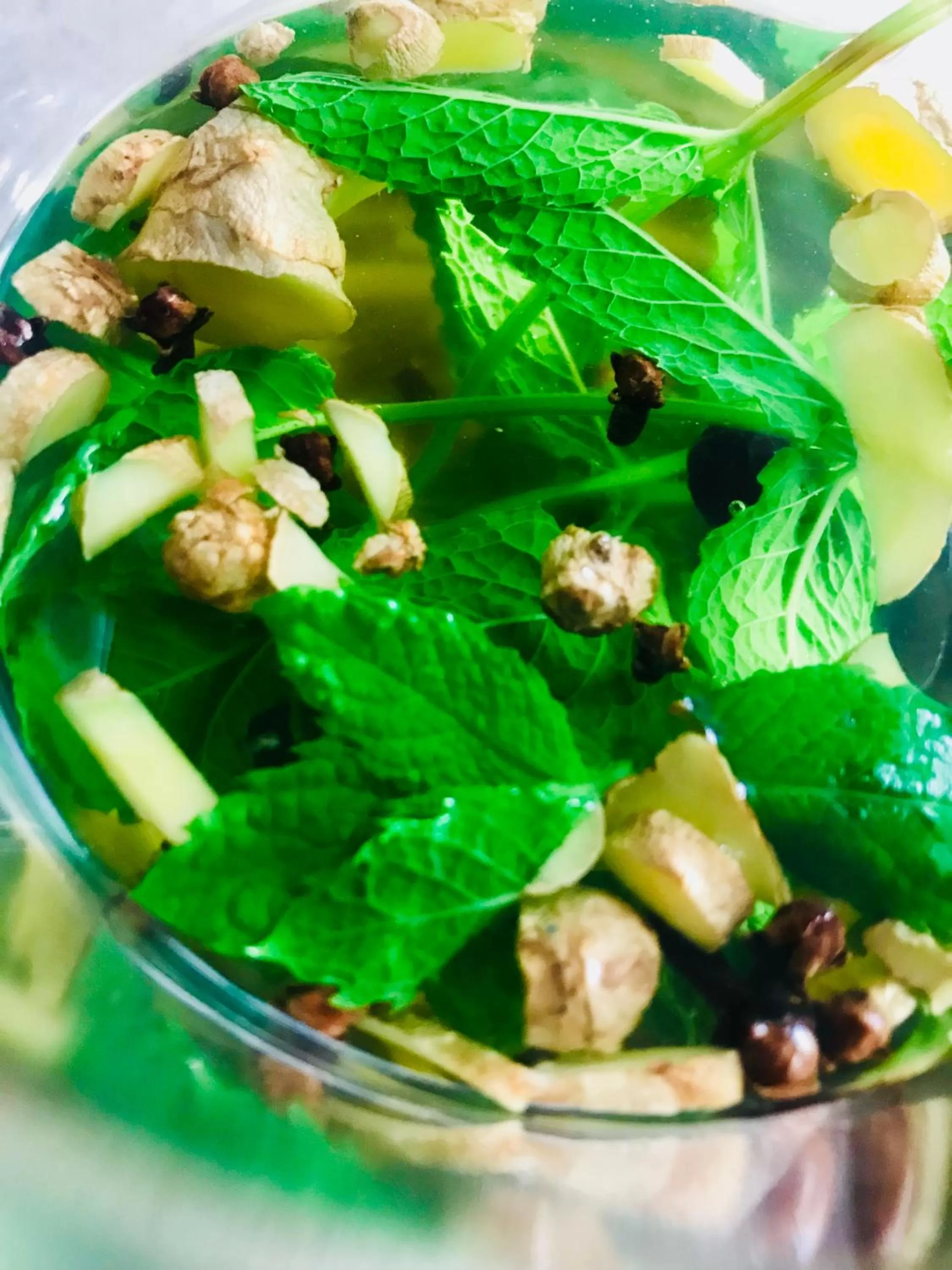 Food and drinks in LaligurasVilla Beachside Escape - 100m to Beach