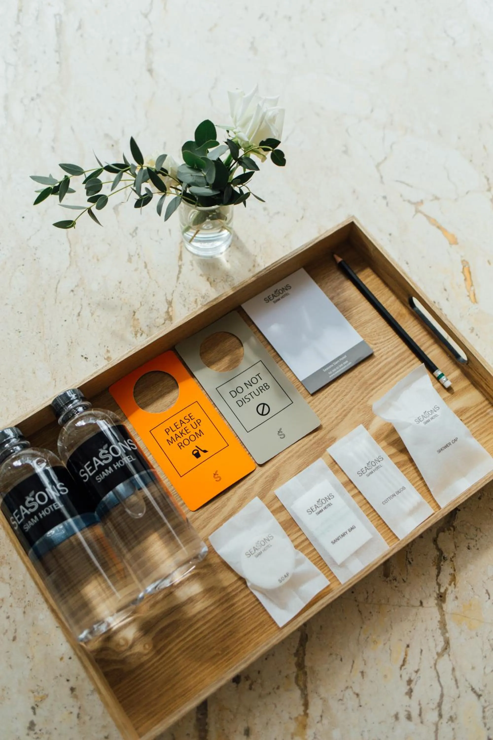 Coffee/tea facilities in Seasons Siam Hotel