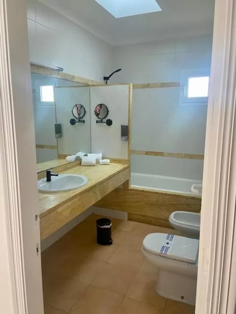 Bathroom in HOTEL BOUTIQUE CABO SUR