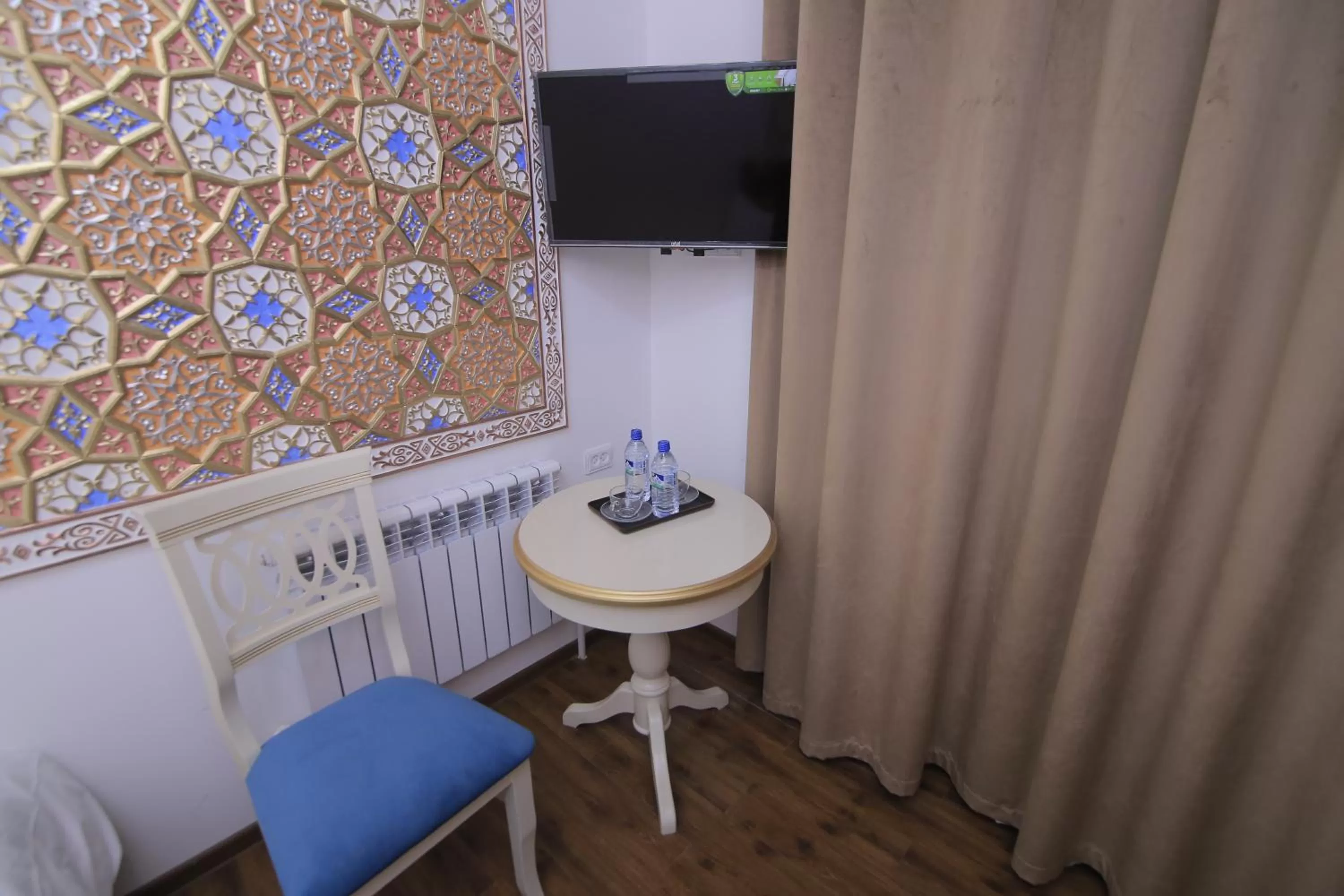 TV and multimedia, TV/Entertainment Center in Xadijam Hotel