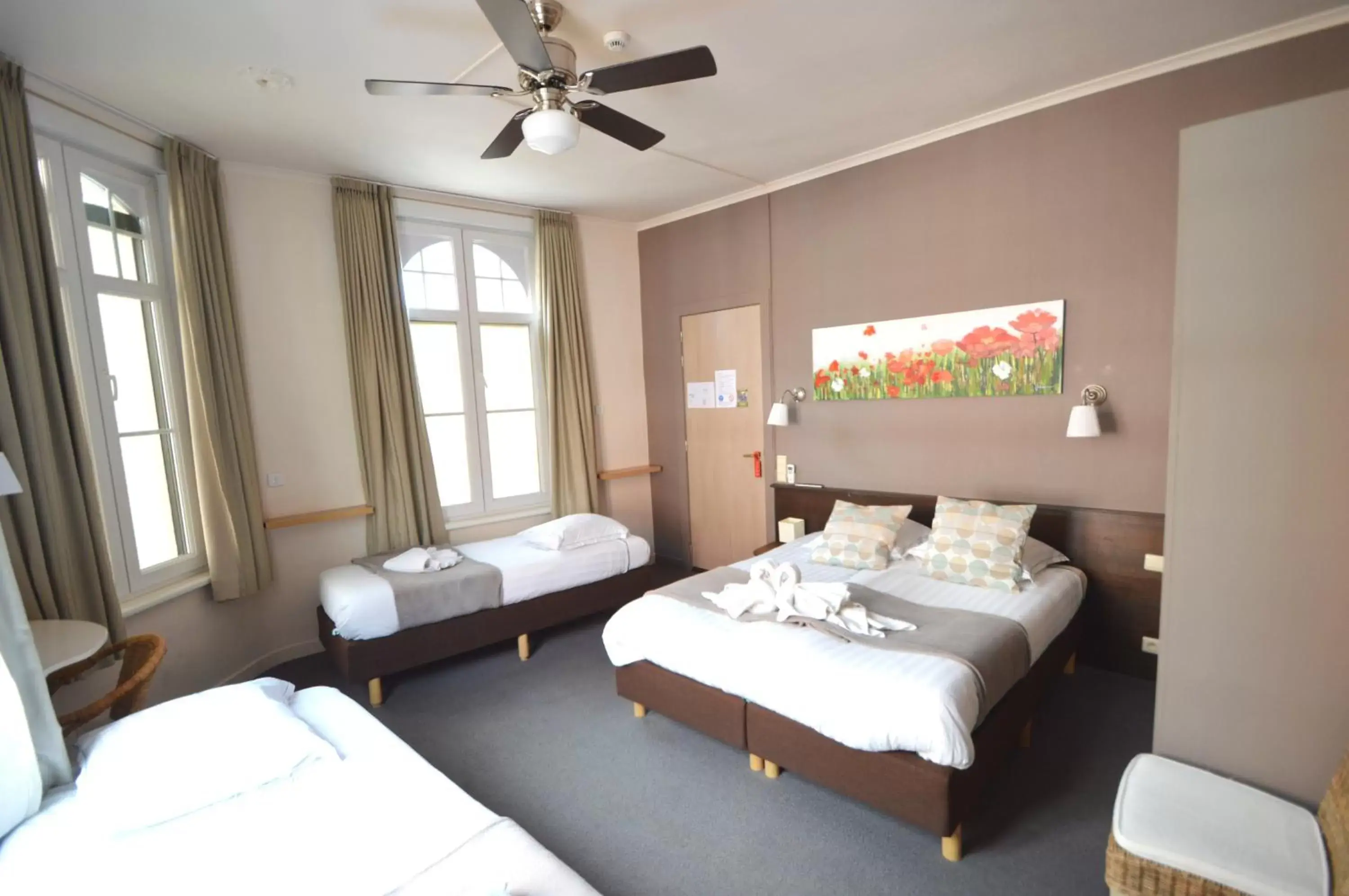 Quadruple Room in Hotel Ambrosia Quadruple Room in Hotel Ambrosia