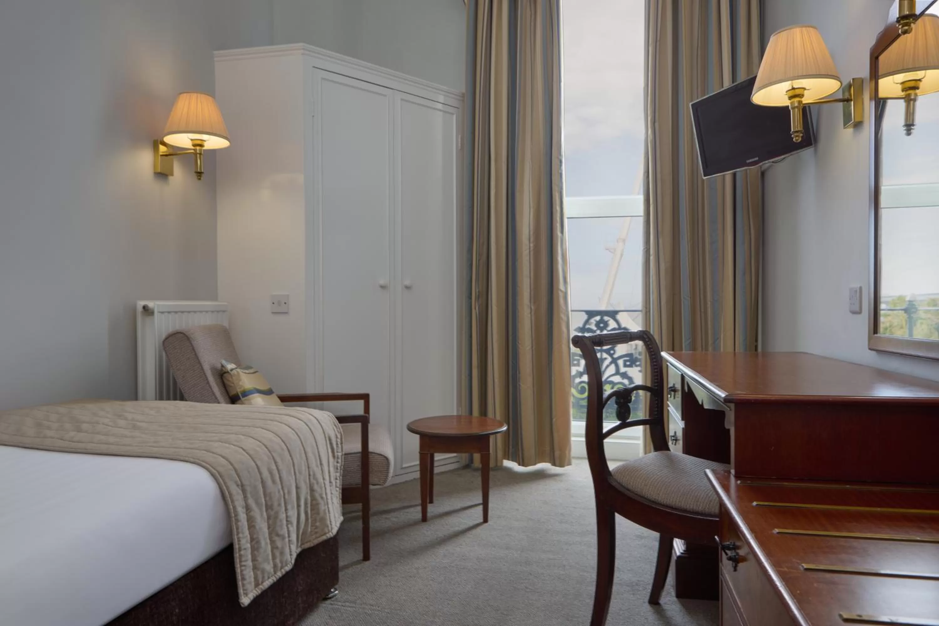 Bedroom, Bed in The Lansdowne, Eastbourne