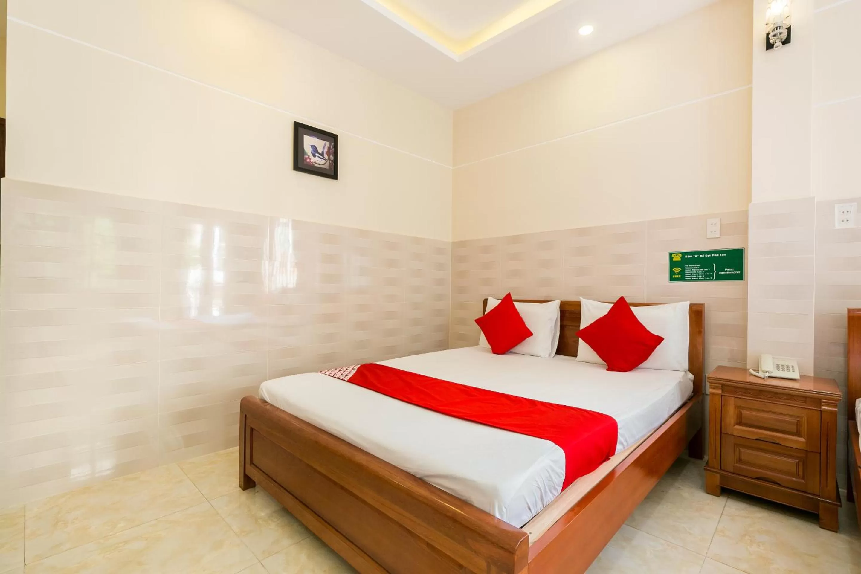 Bed in Ngoc Linh Hotel