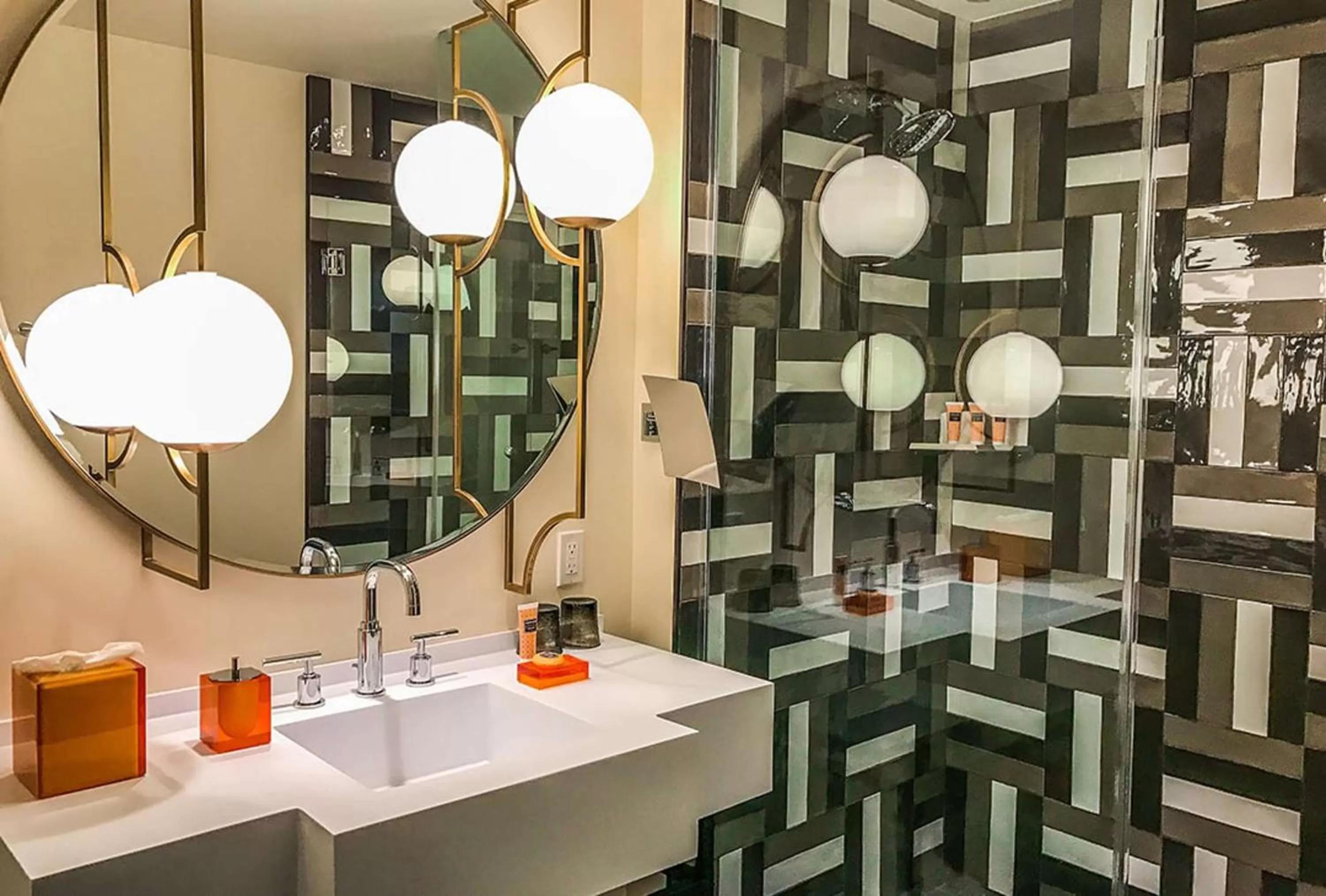 Bathroom in The Troubadour Hotel New Orleans