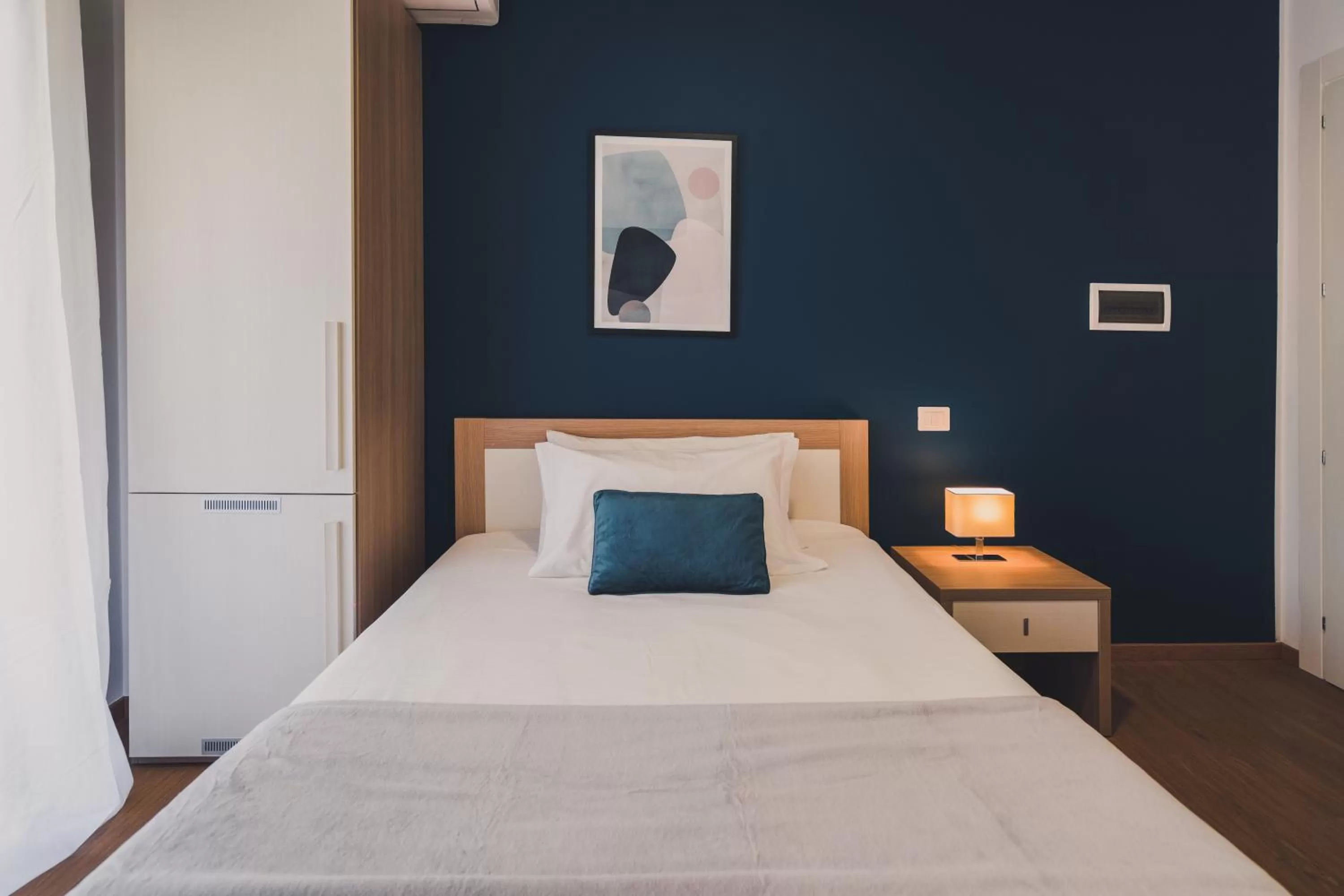 Bedroom, Bed in Trip Room & Breakfast