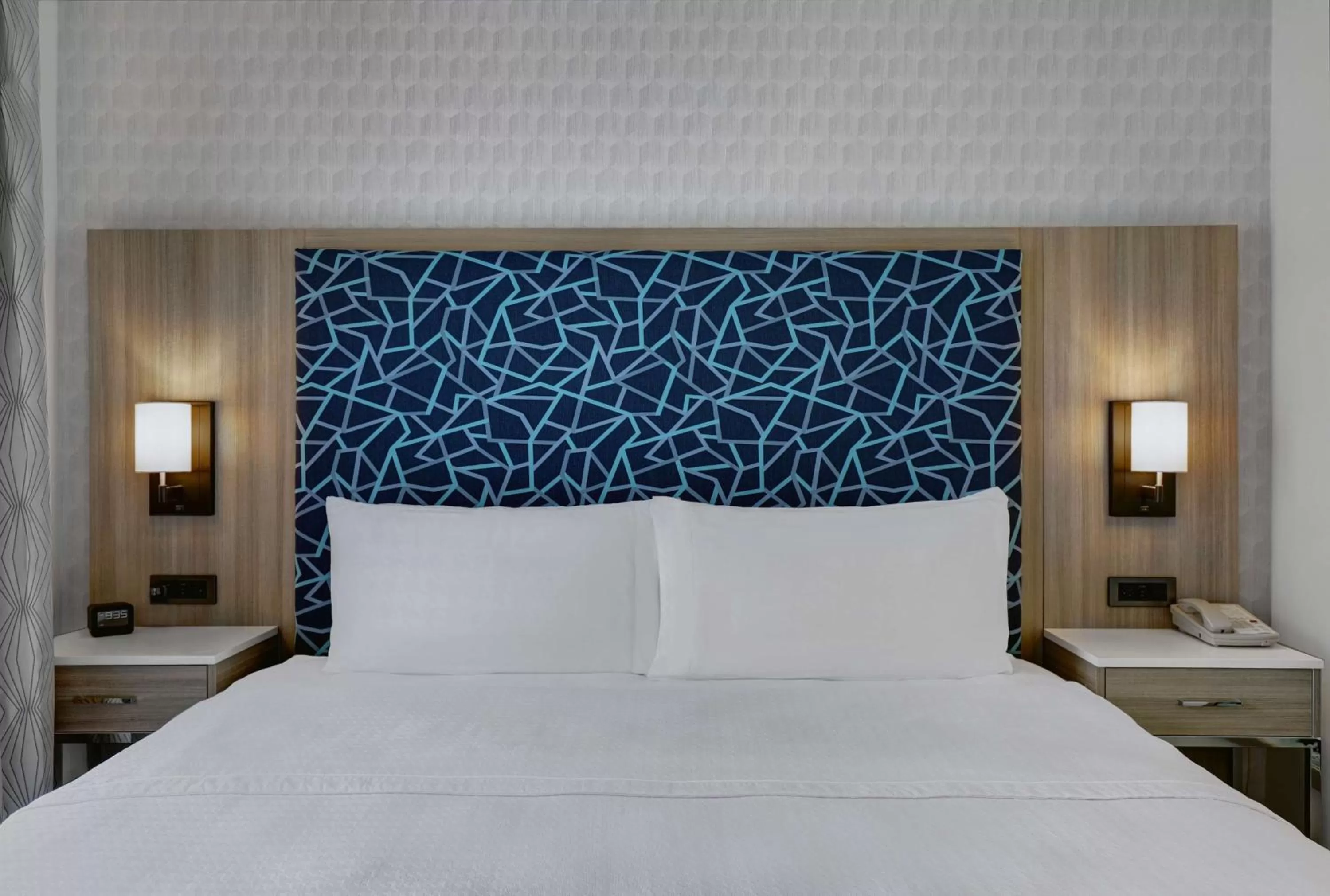 Bed in Homewood Suites by Hilton London Ontario