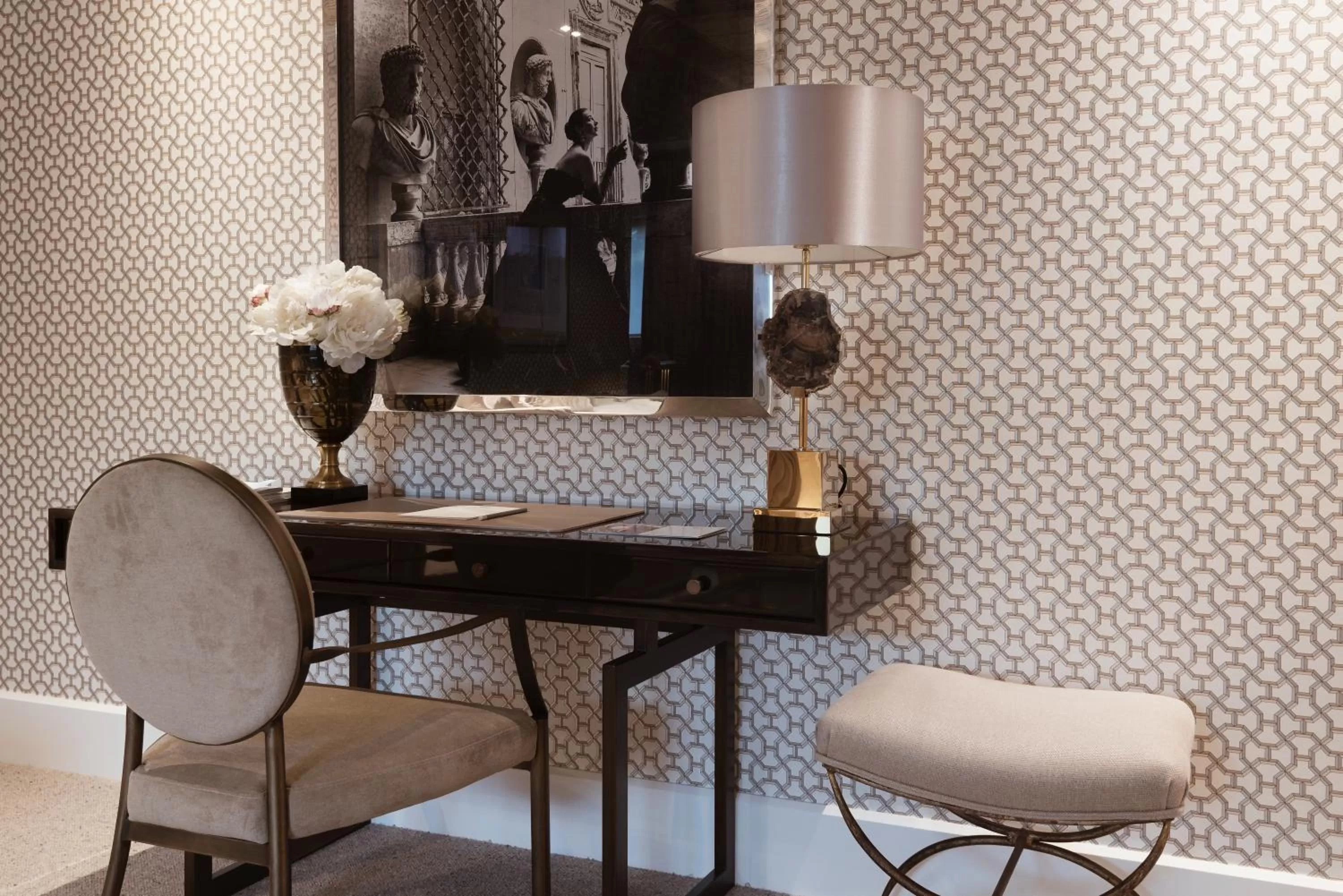 Decorative detail in Hotel Van Cleef