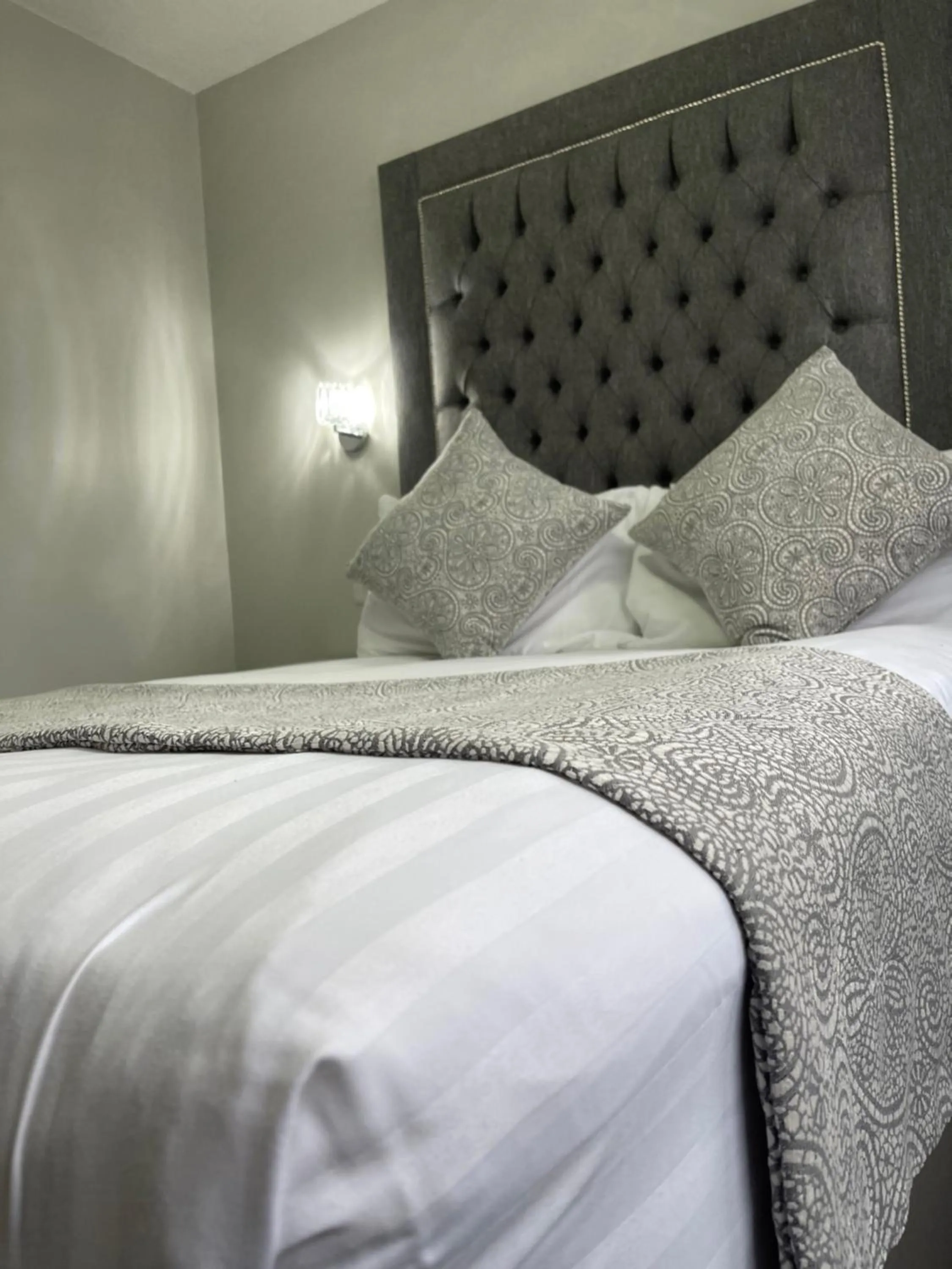 Bedroom, Bed in Park House Hotel