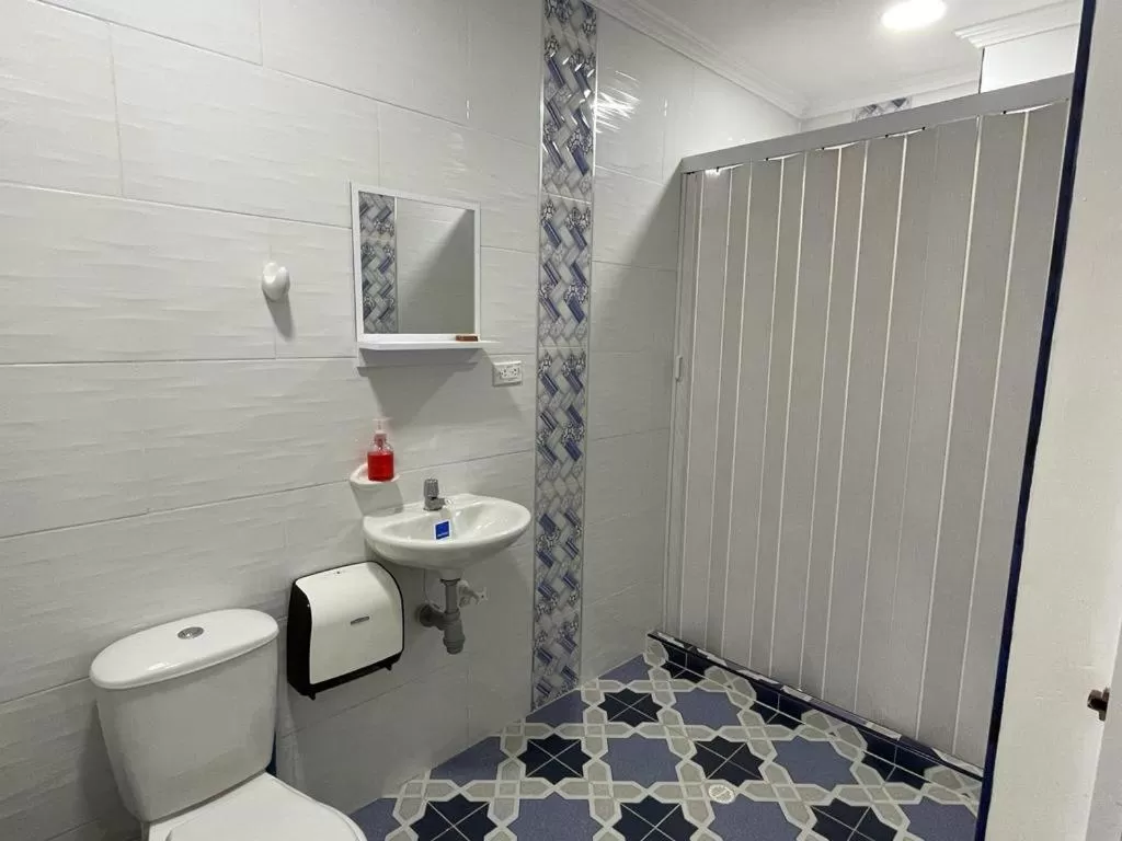 Bathroom in Hotel Eterna Primavera