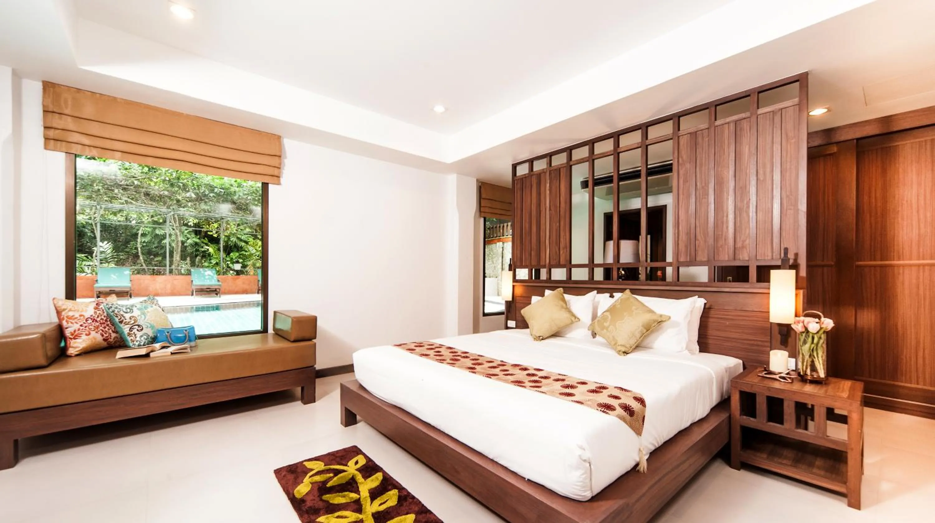 Decorative detail, Bed in Ratana Hill Patong