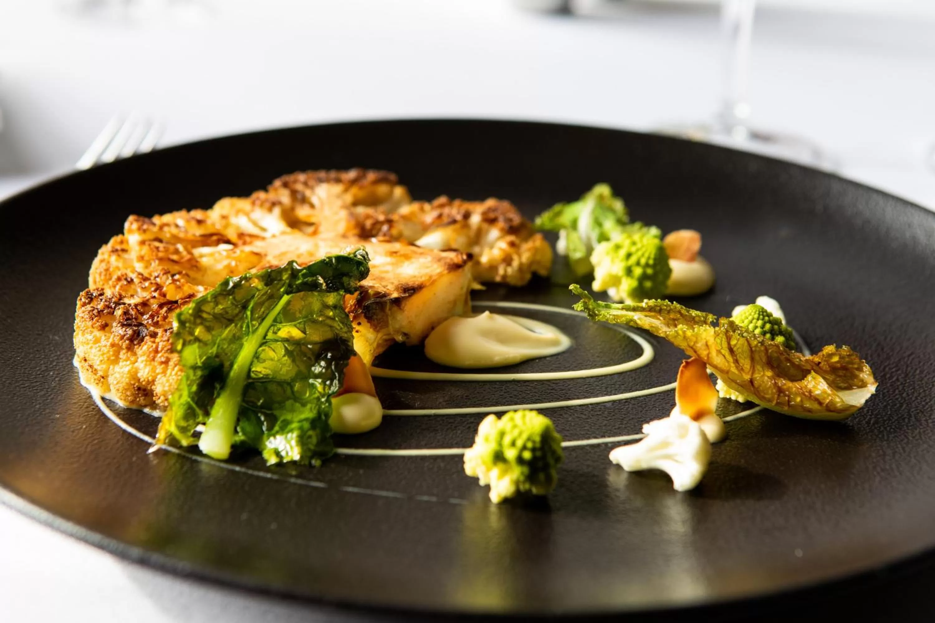 Food and drinks in Macdonald Bear Hotel