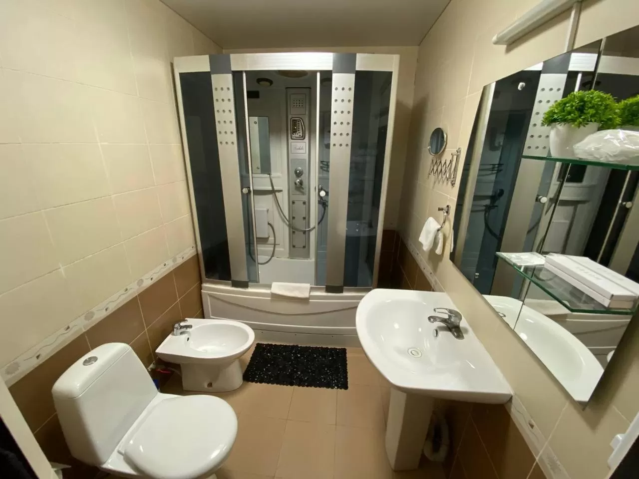 Bathroom in Deluxe SPA-Hotel