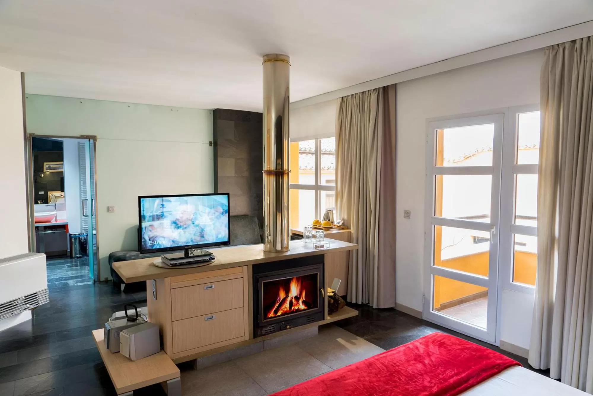 Photo of the whole room, Bed in Hotel Spa La Casa del Rector Almagro