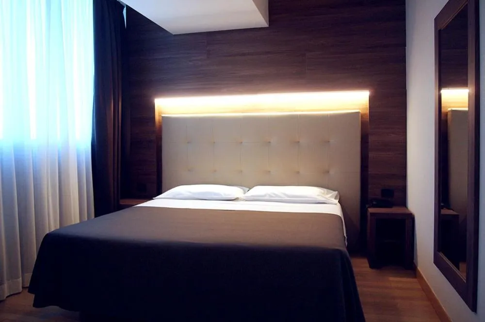 Single Room in Golf Hotel Milano