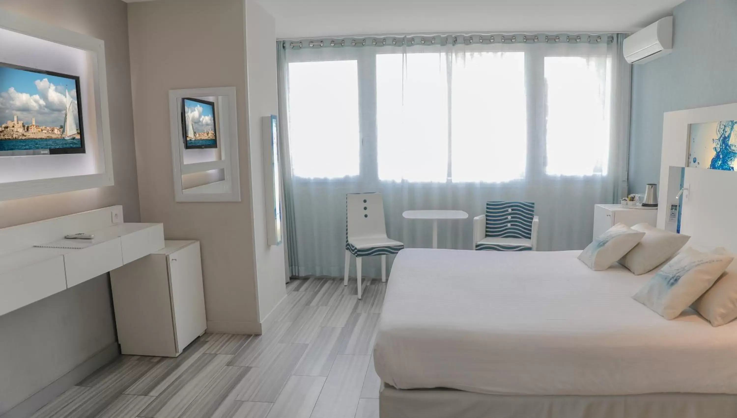 Classic Double or Twin Room in Hôtel Josse Classic Double or Twin Room in Hôtel Josse