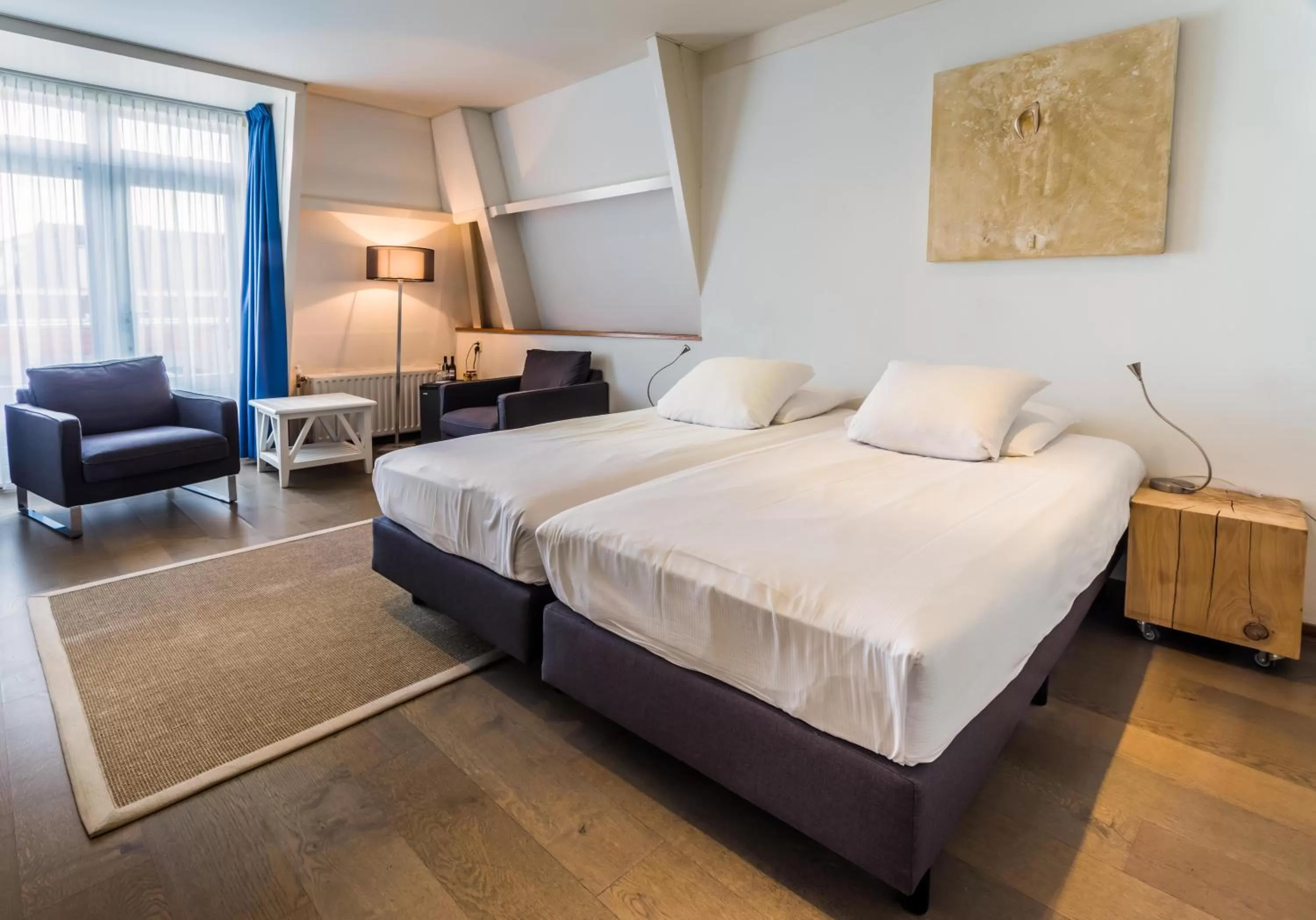 Bedroom, Bed in Strandhotel Domburg