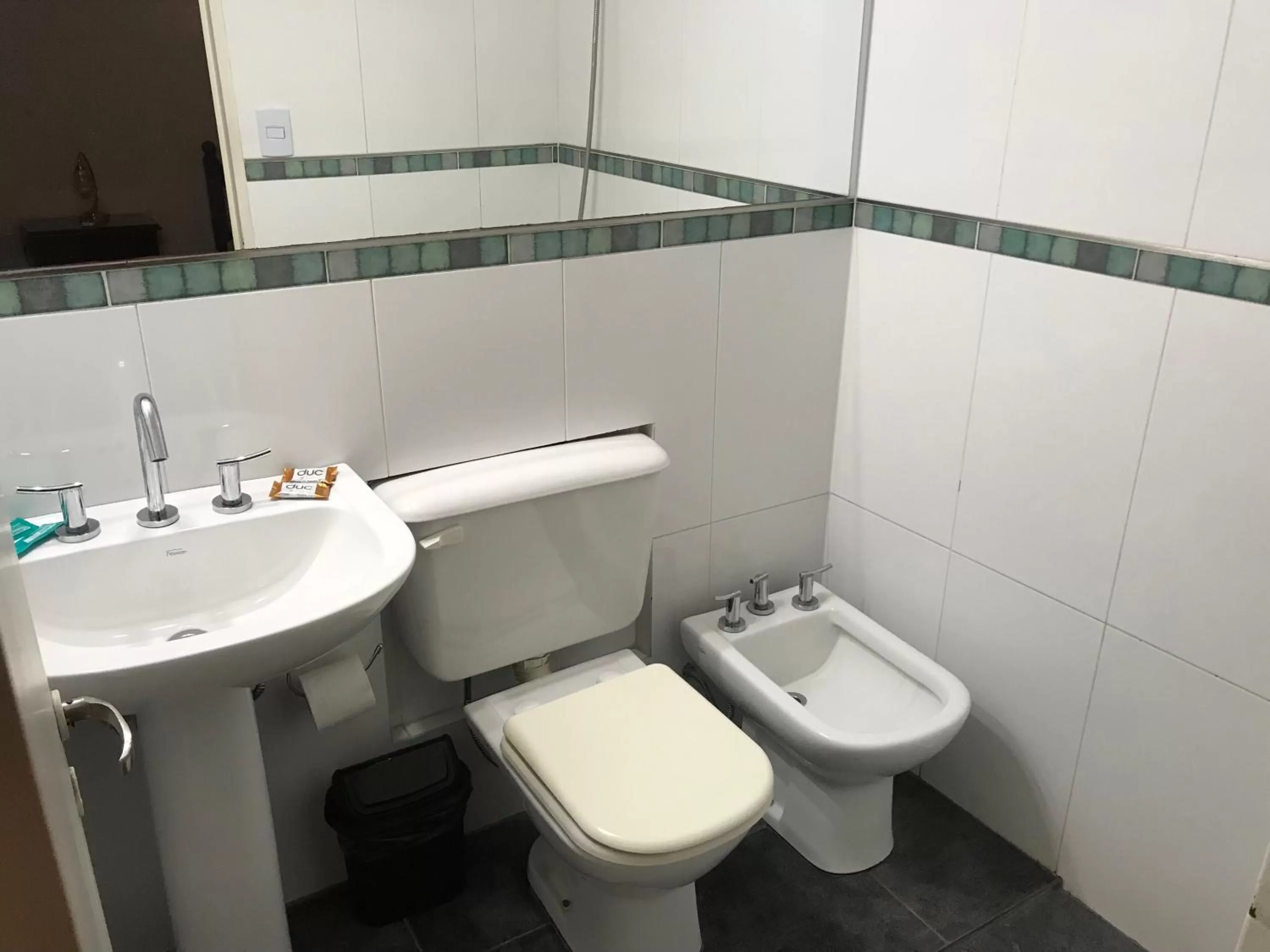 Bathroom in Apart Hotel Cordoba Inn