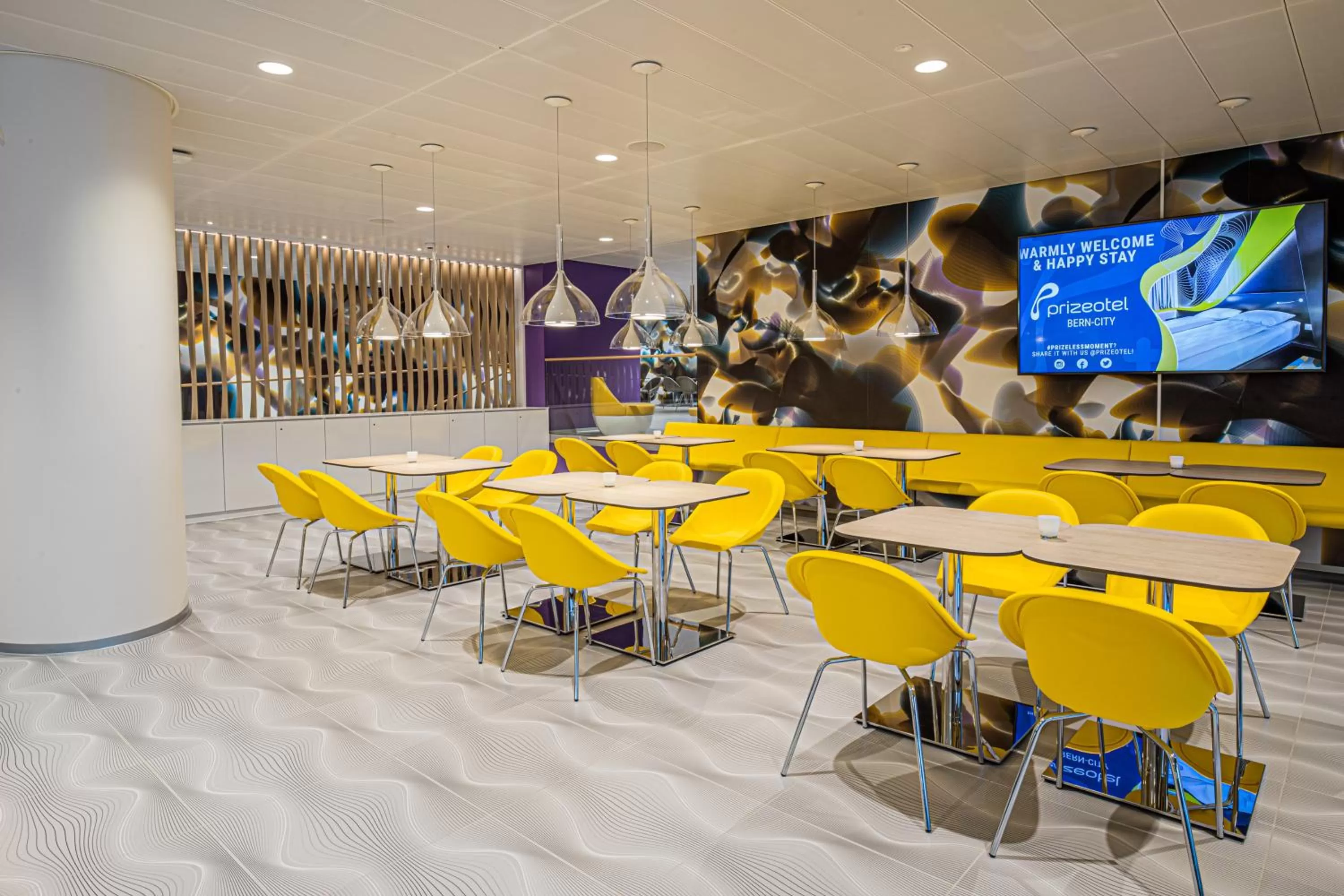 Restaurant/places to eat in Prize by Radisson, Bern City