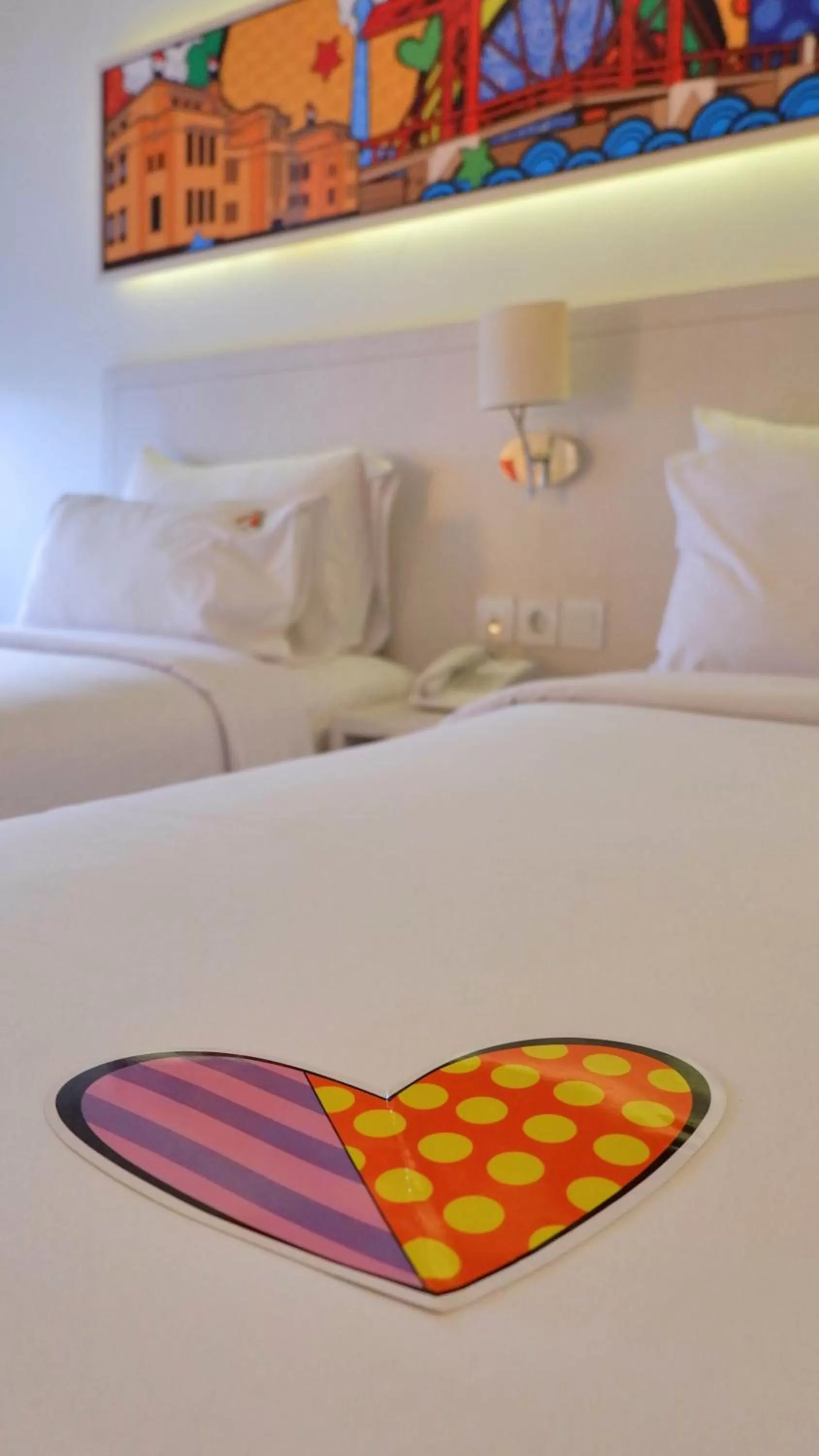 Bed in MaxOne Signature Glodok Jakarta