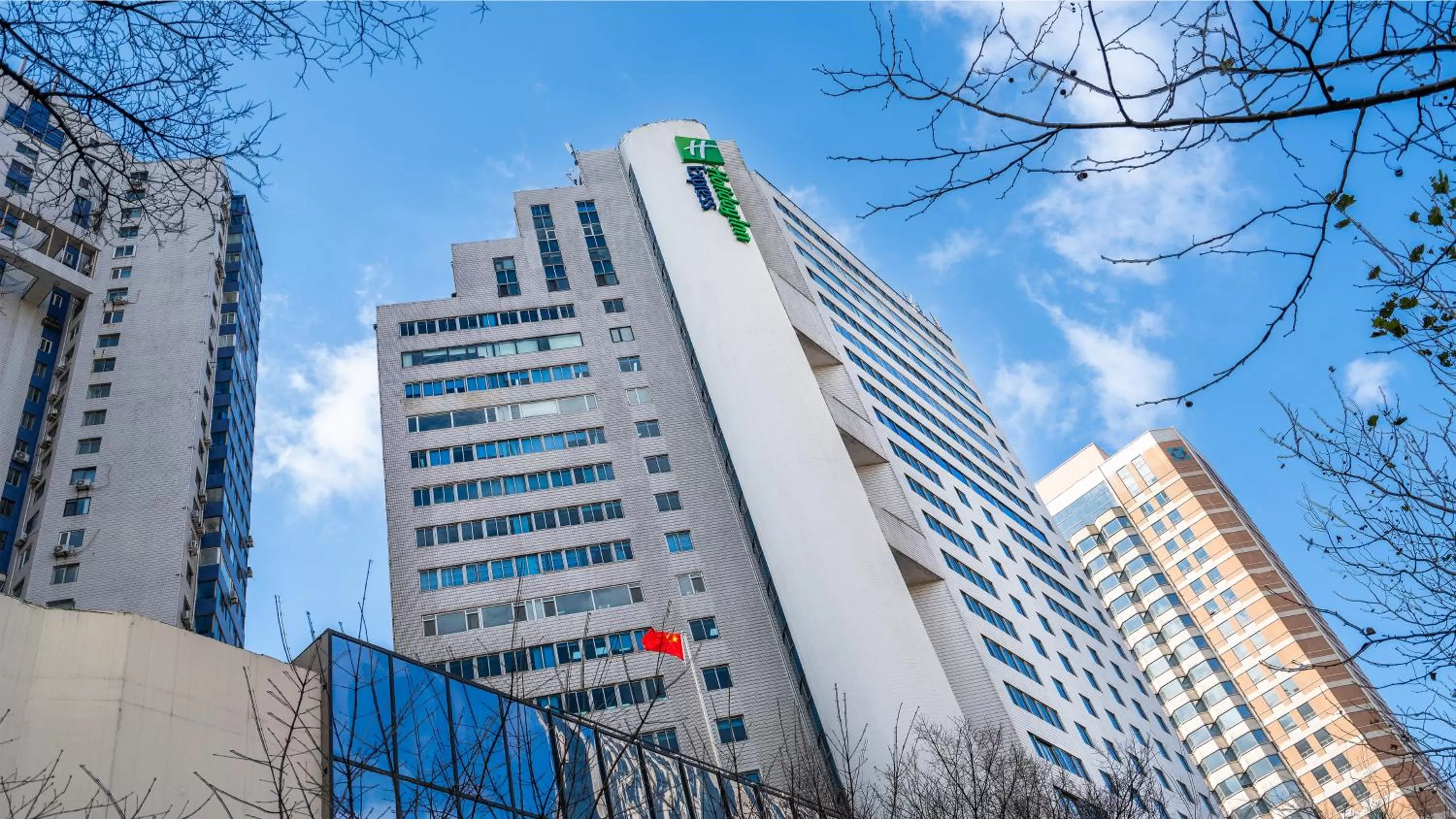 Property building in Holiday Inn Express Qingdao City Center by IHG