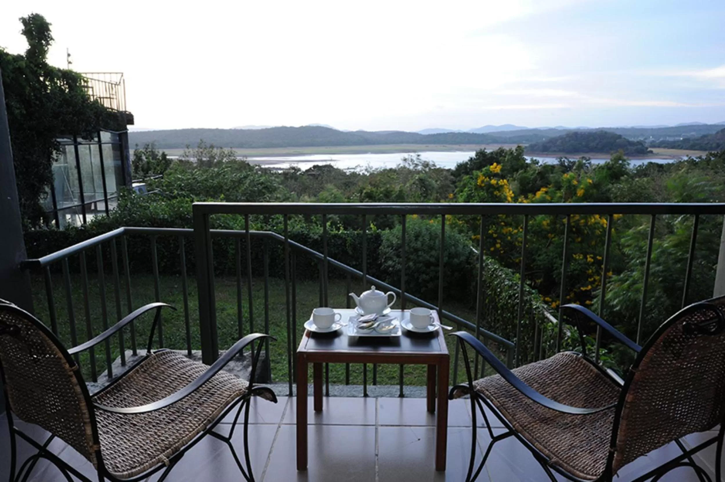 Sunrise in Lavendish Lake Giritale - Former Giritale Hotel