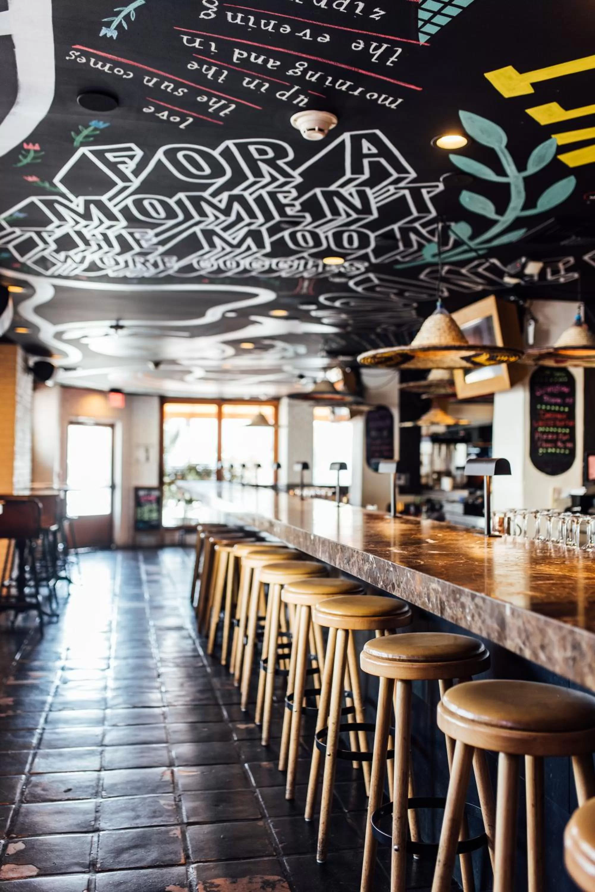 Restaurant/places to eat in Mama Shelter Los Angeles