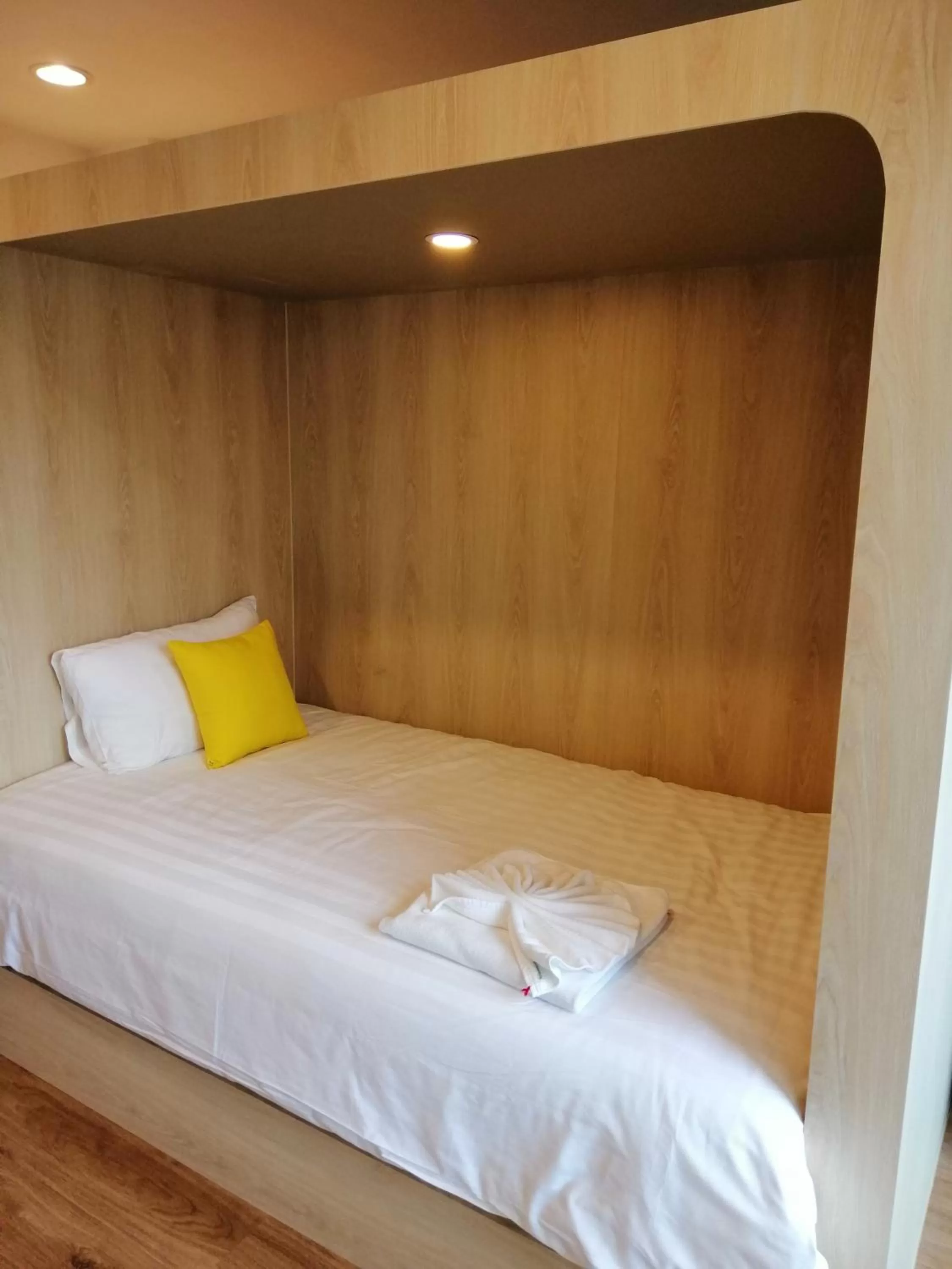 Bed in La La Moon Krabi Poshtel'n' Pool