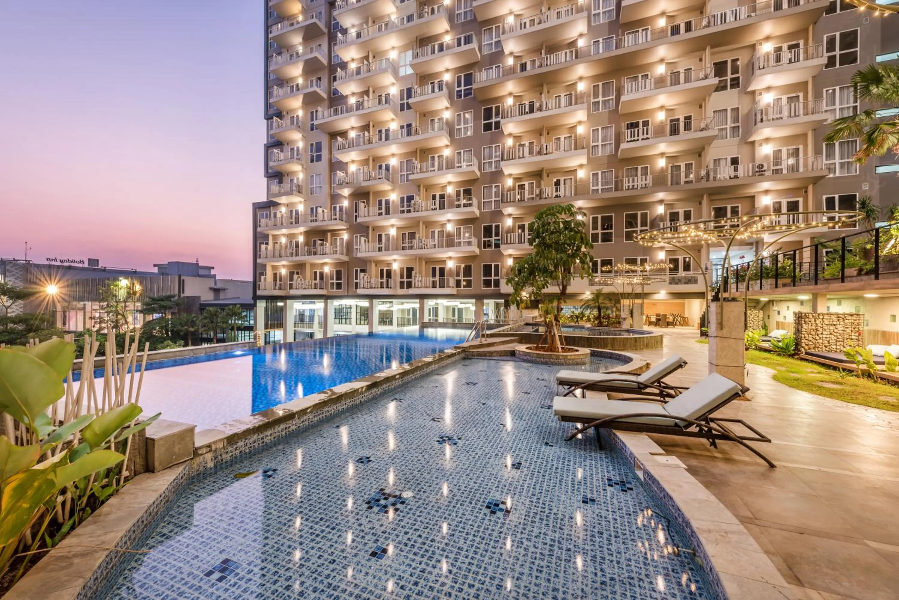 Pool view, Swimming Pool in Grande Valore Hotel & Serviced-Apartment