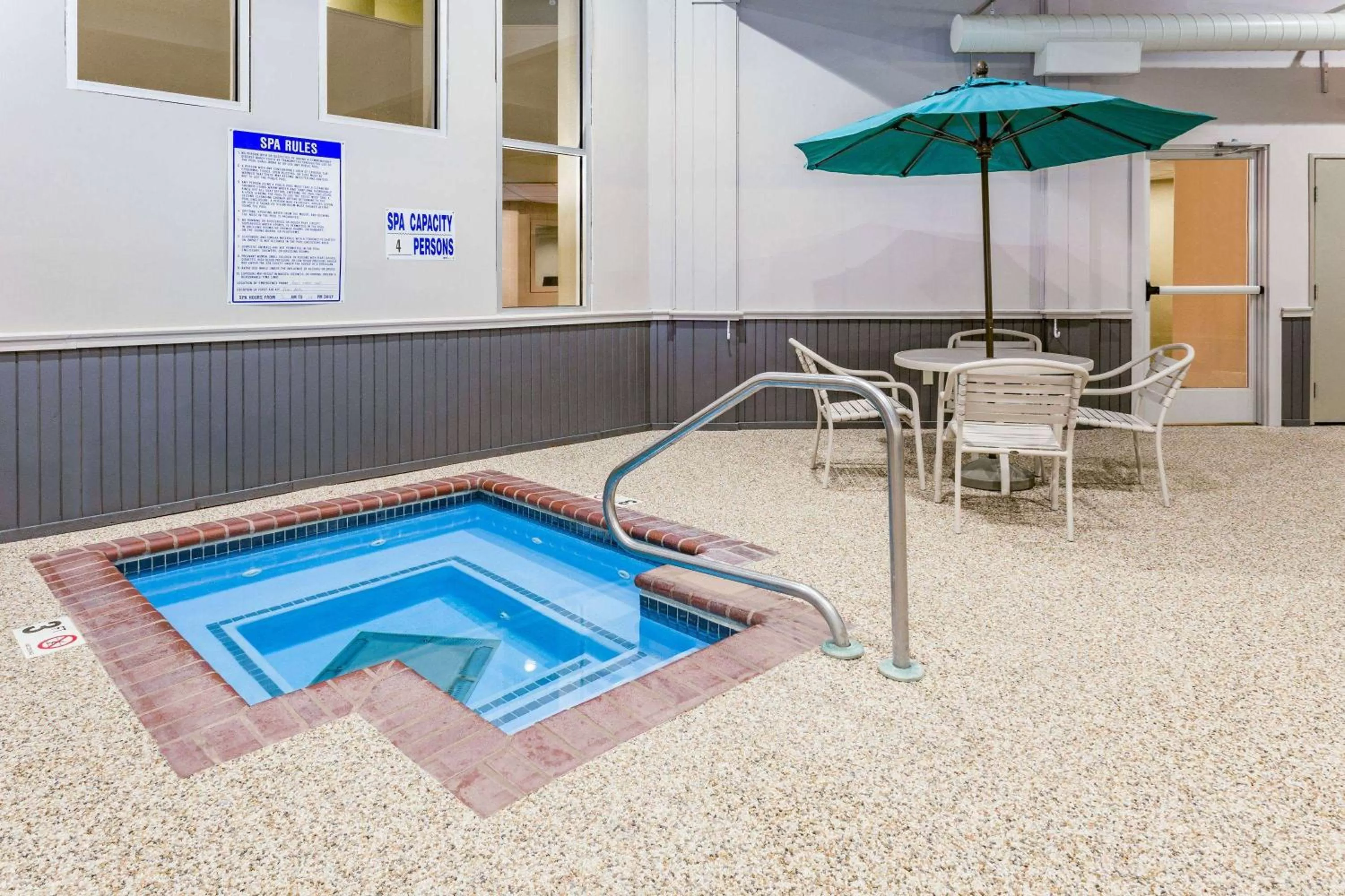 Hot Tub in AmericInn by Wyndham Sleepy Eye