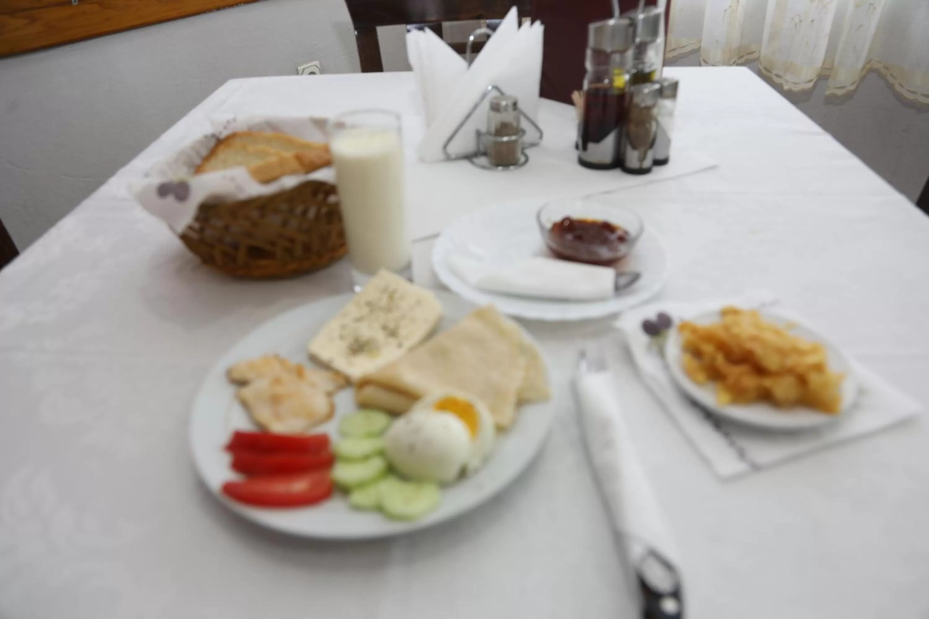 Breakfast in Hotel Villa Kabashi