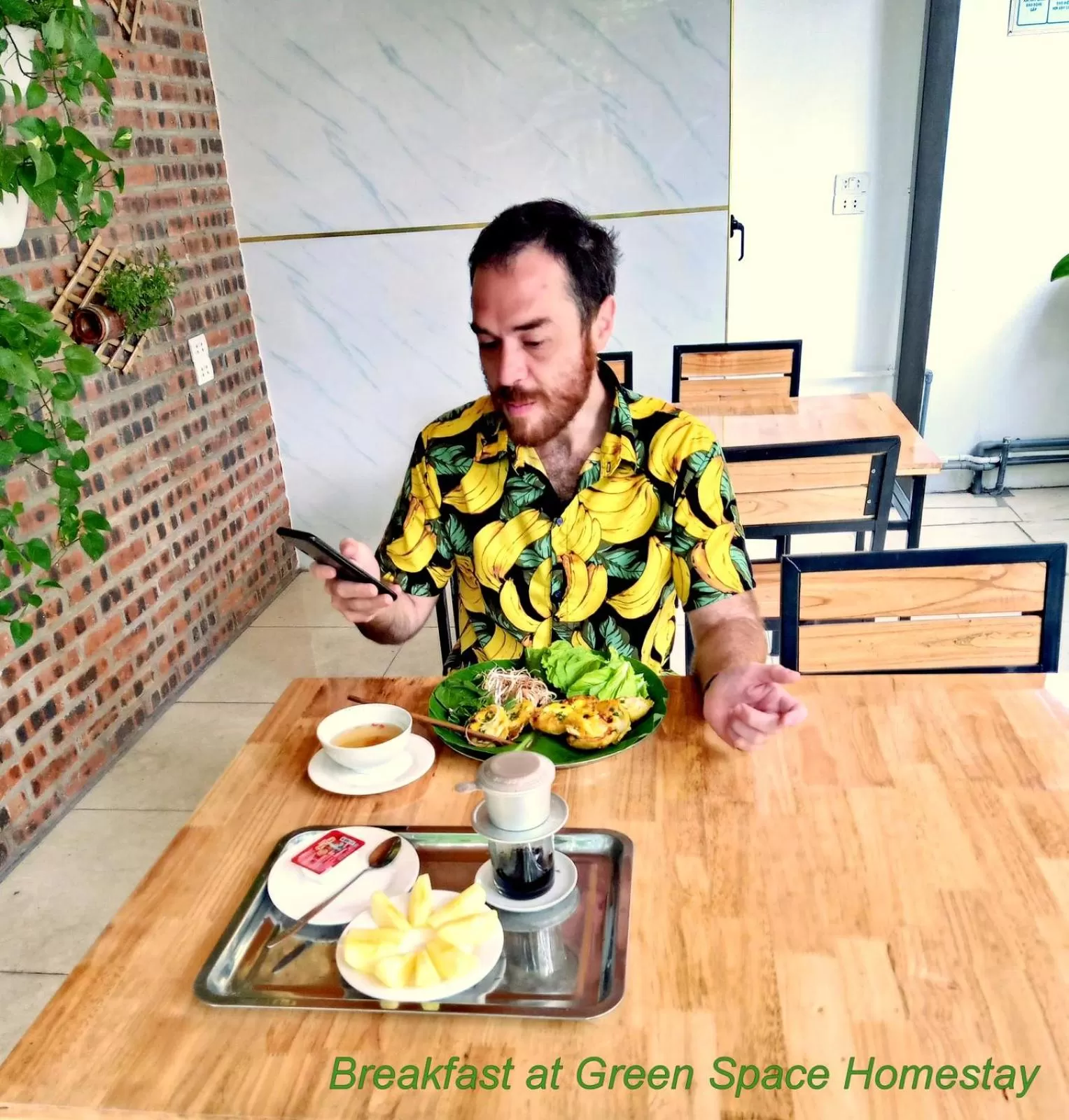 Continental breakfast in Green Space Homestay