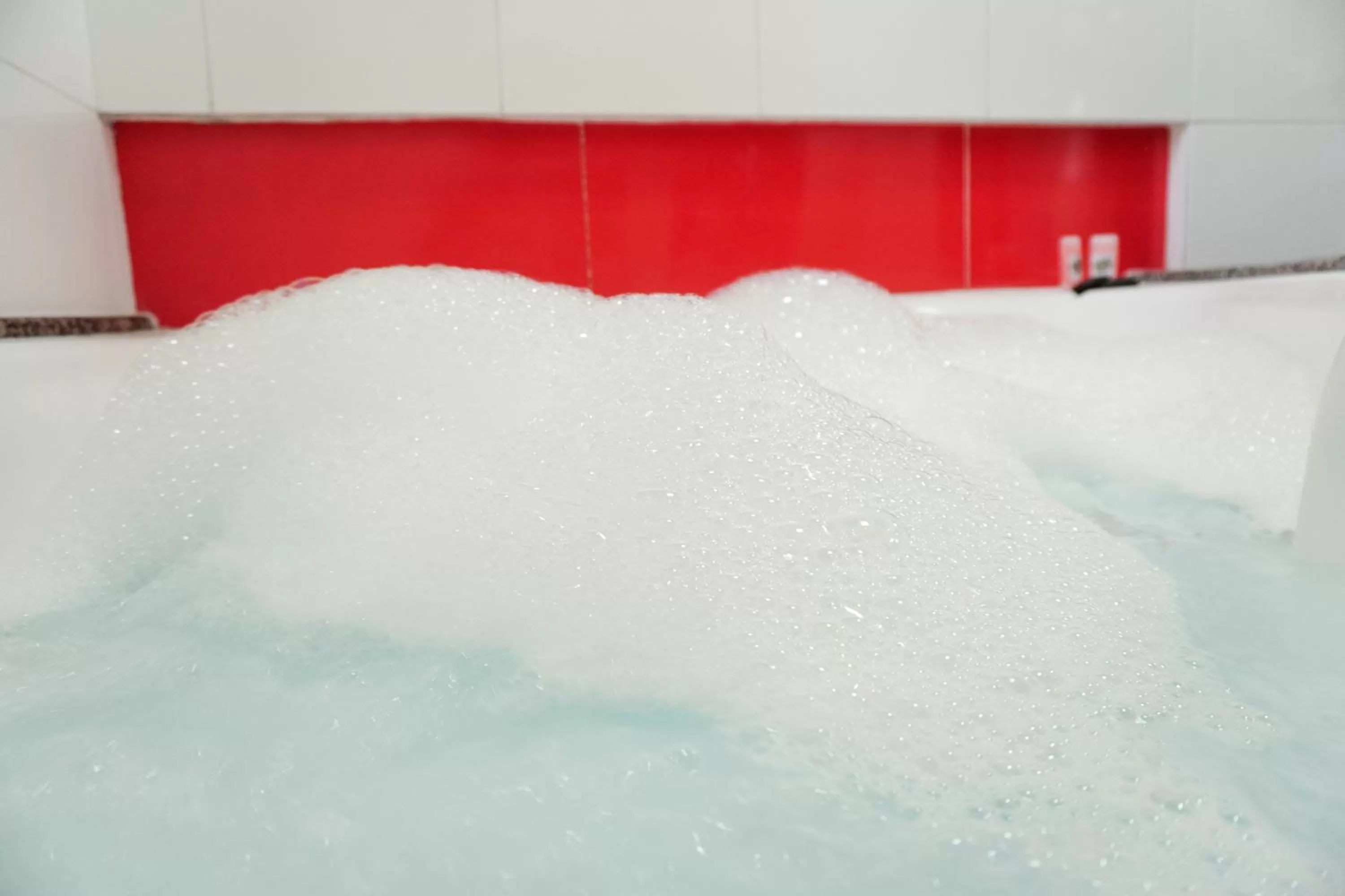 Hot Tub, Bed in Pousada Dunasol Floripa