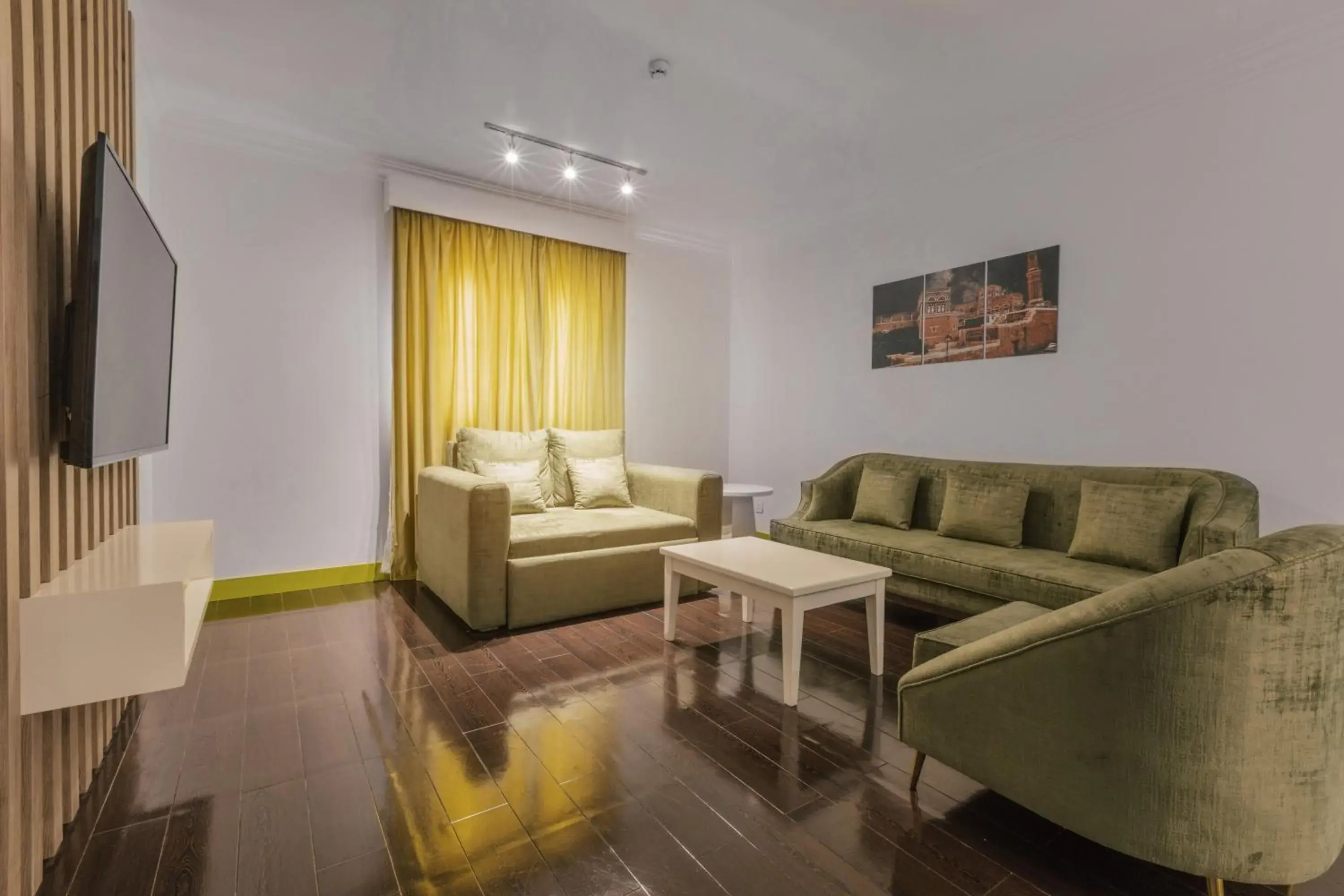 Superior Room with Two Twin Beds and Sofa Bed in Super 8 Hotel Al Riyadh by Wyndham Superior Room with Two Twin Beds and Sofa Bed in Super 8 Hotel Al Riyadh by Wyndham