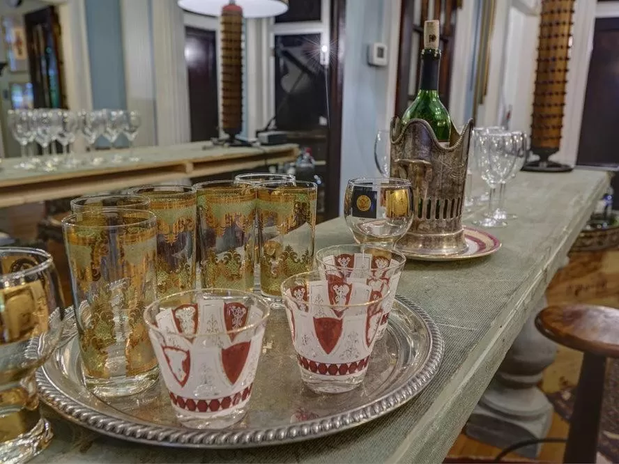 Other in The English Merchant's Inn