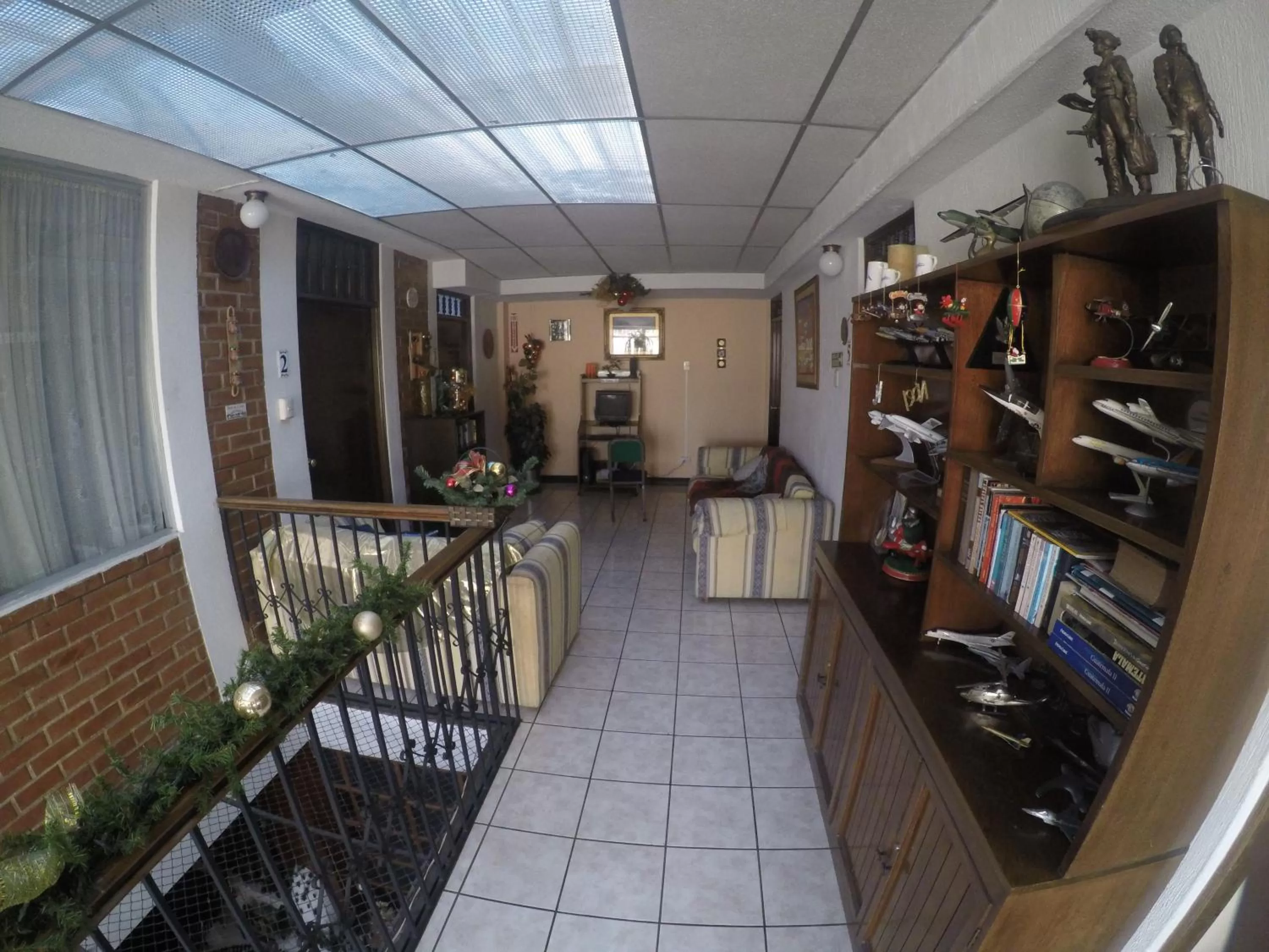 Living room, Lounge/Bar in Mariana's Petit Hotel