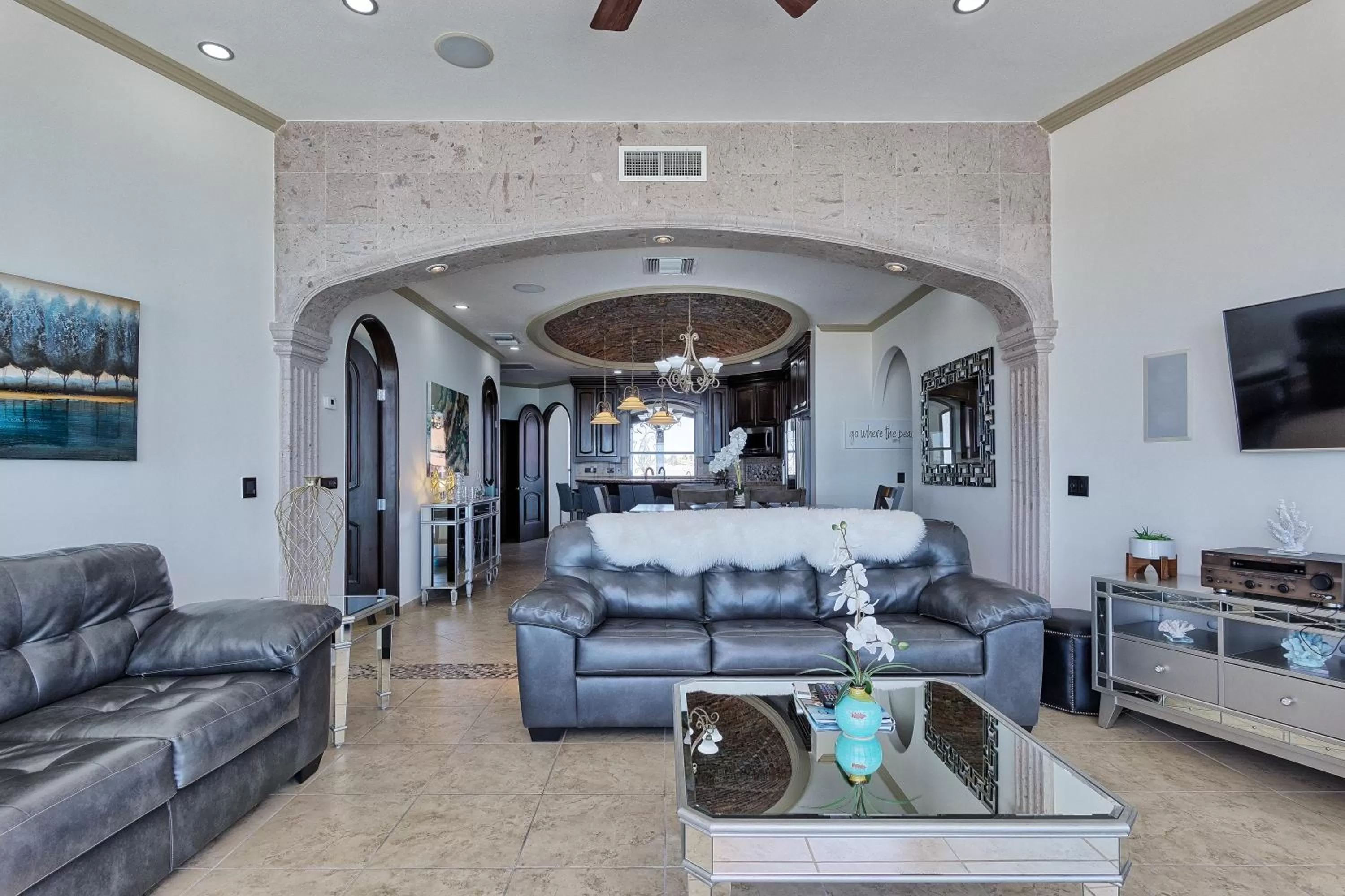 Esmeralda Beach Resort