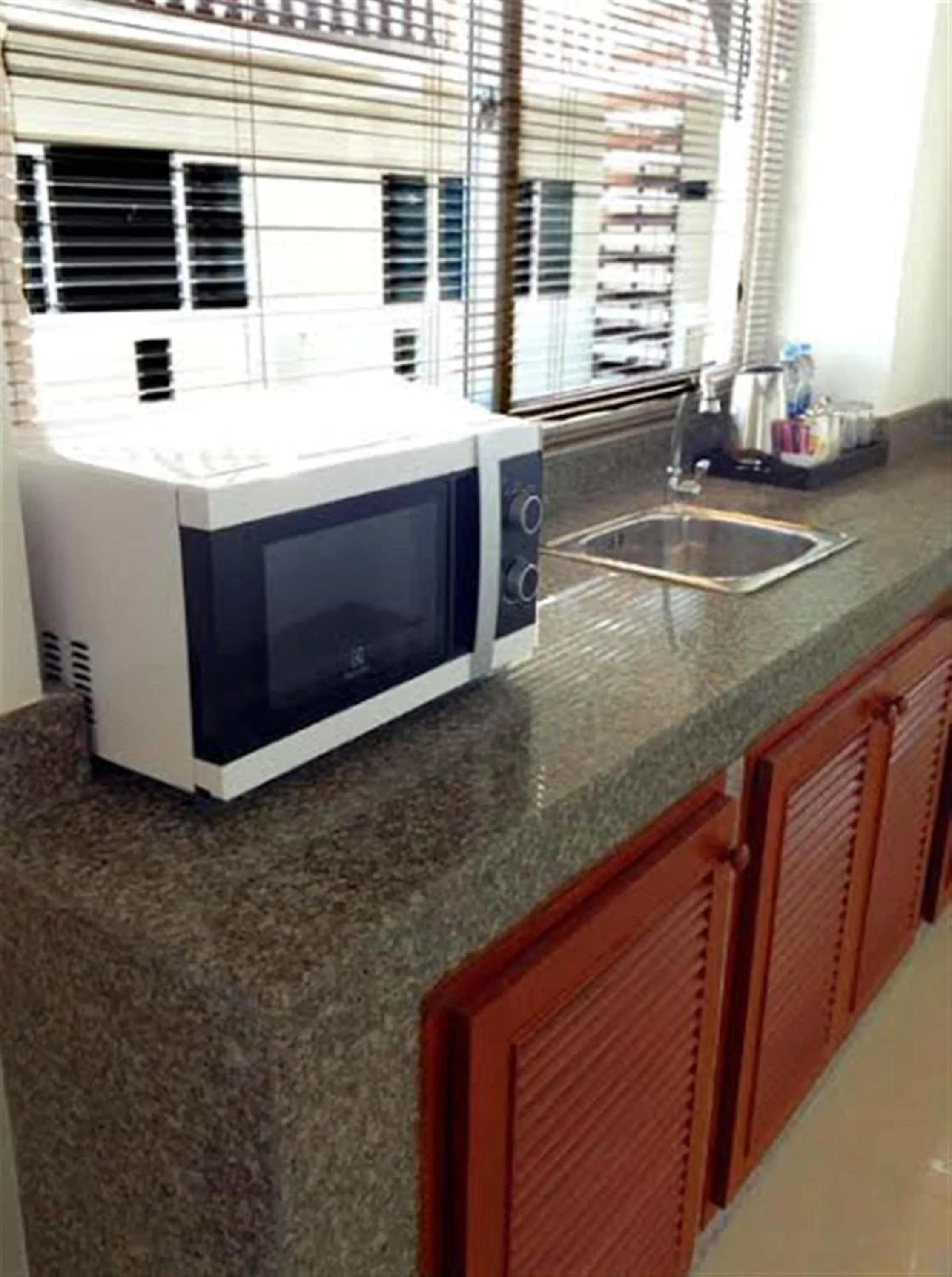 Kitchen or kitchenette in Siray House